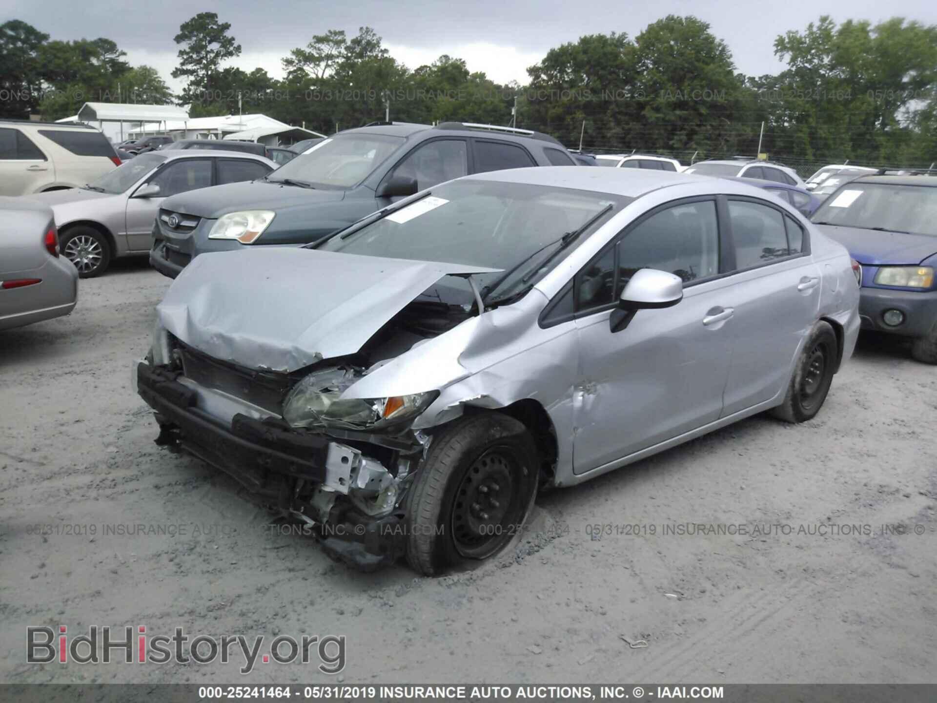 2013 HONDA CIVIC - VIN: 2HGFB2F50DH554757 - Фото 2