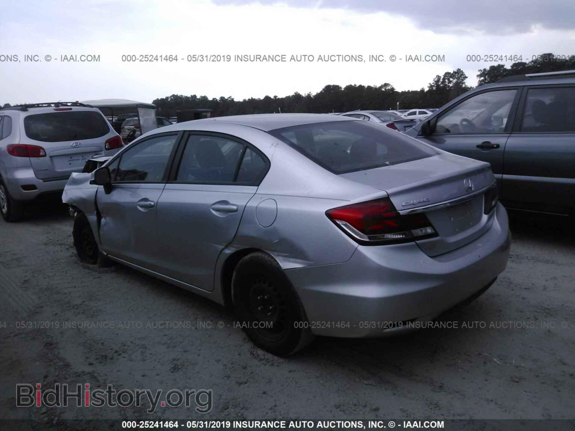 2013 HONDA CIVIC - VIN: 2HGFB2F50DH554757 - Фото 3