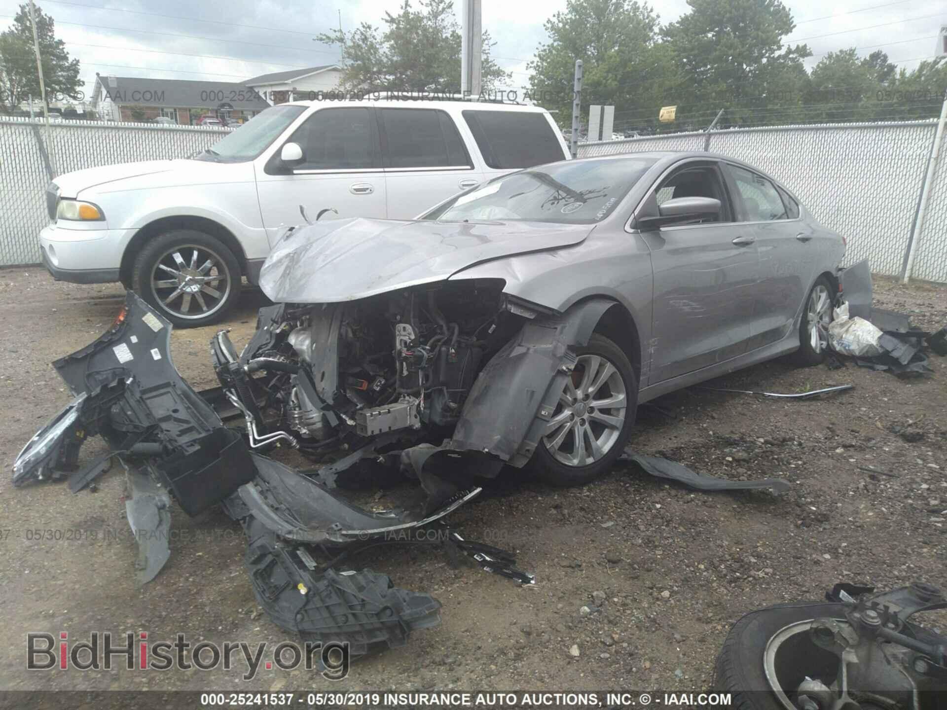 2016 CHRYSLER 200 - VIN: 1C3CCCAB5GN126670 - Photo 2