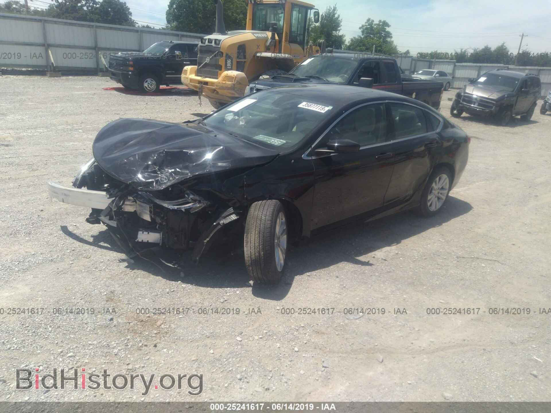 2016 CHRYSLER 200 - VIN: 1C3CCCAB4GN108595 - Фото 2
