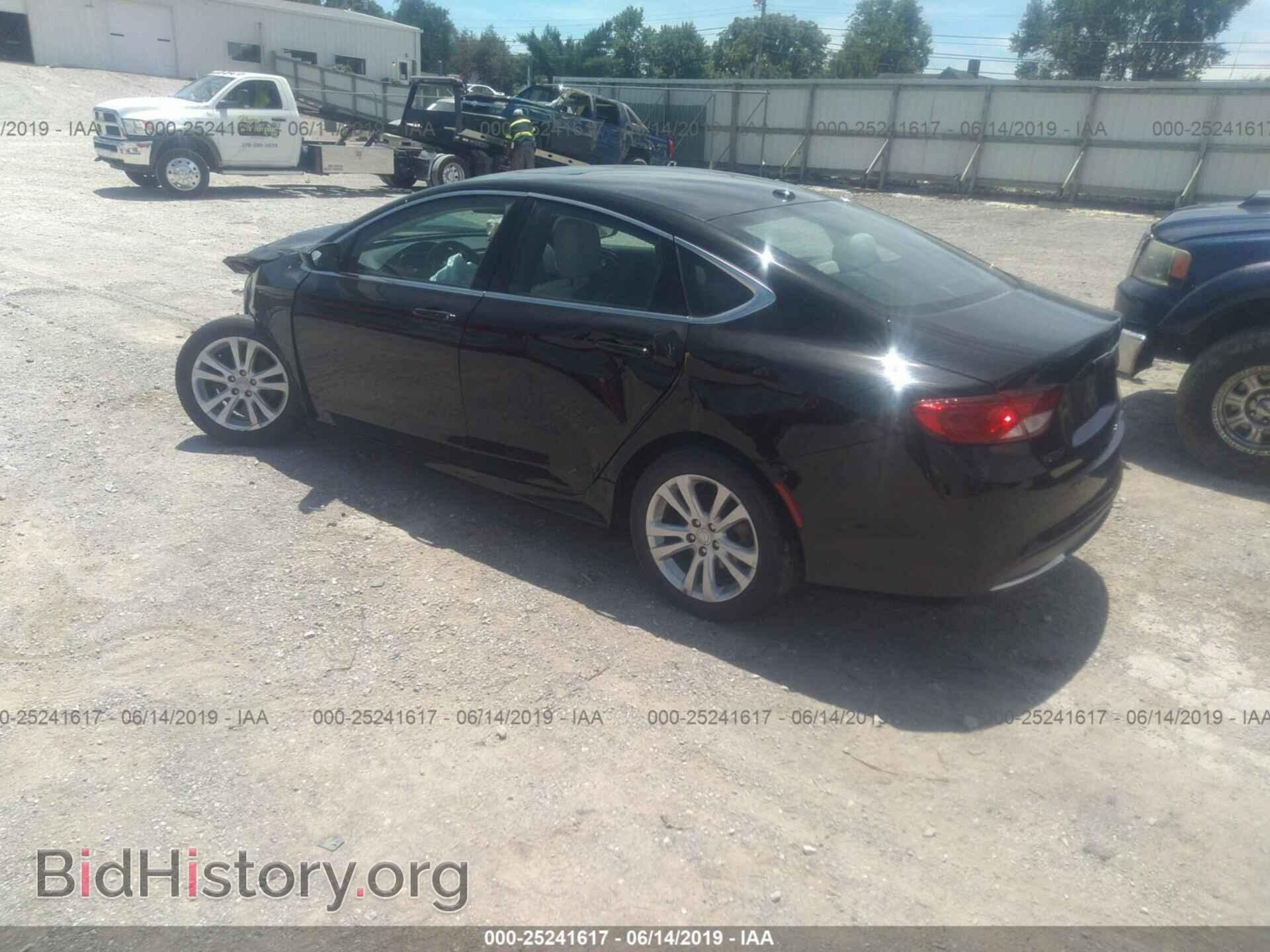 2016 CHRYSLER 200 - VIN: 1C3CCCAB4GN108595 - Фото 3