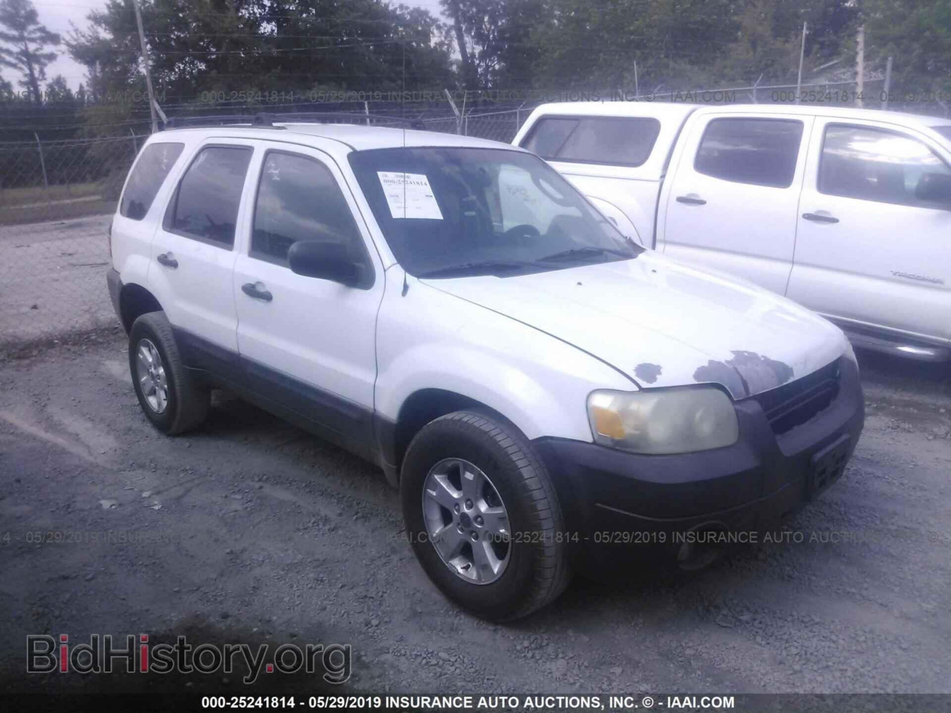 Фотография 1FMYU03157KA18418 - FORD ESCAPE 2007