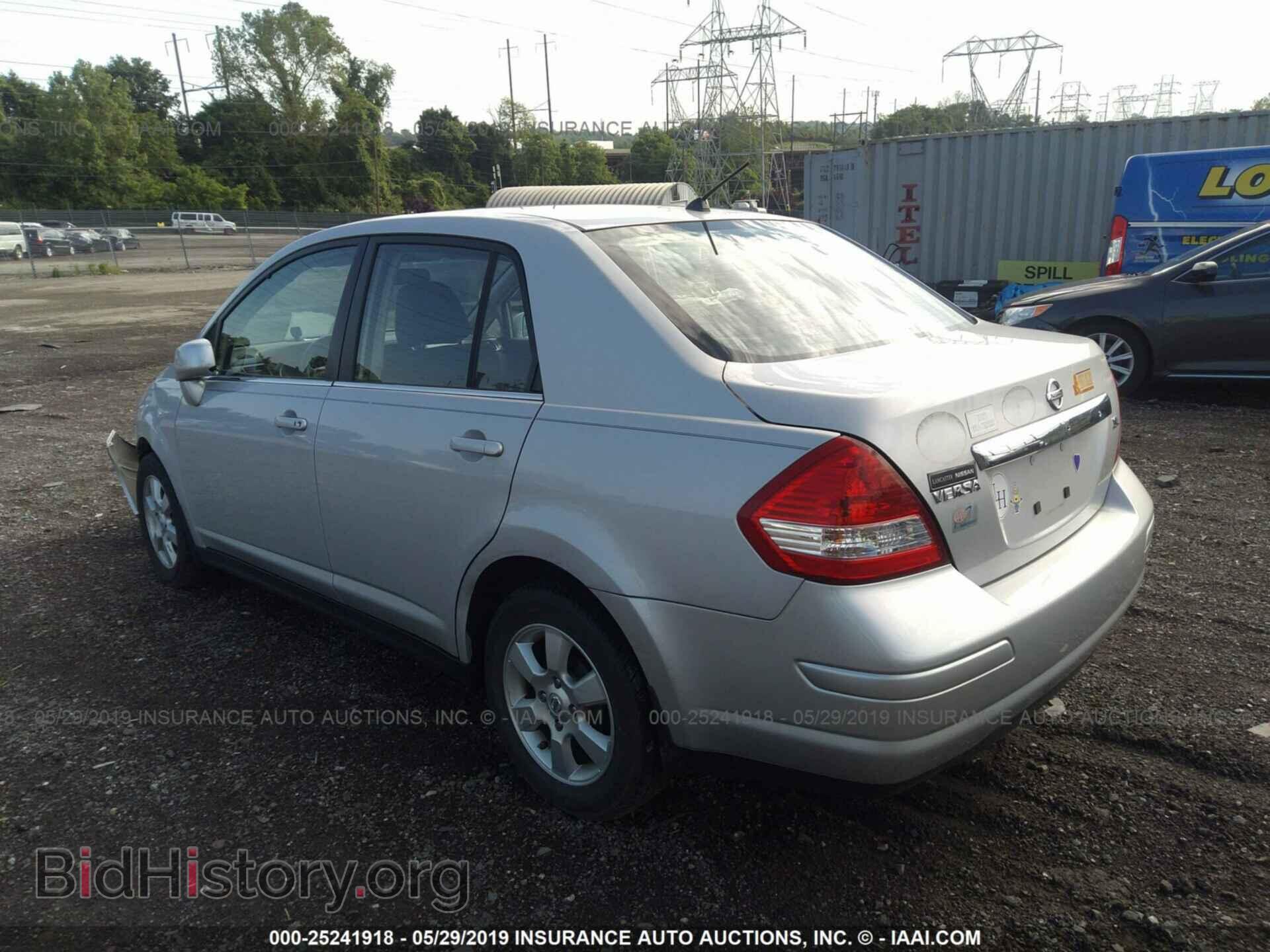 2009 NISSAN VERSA - VIN: 3N1BC11E49L363310 - Фото 3