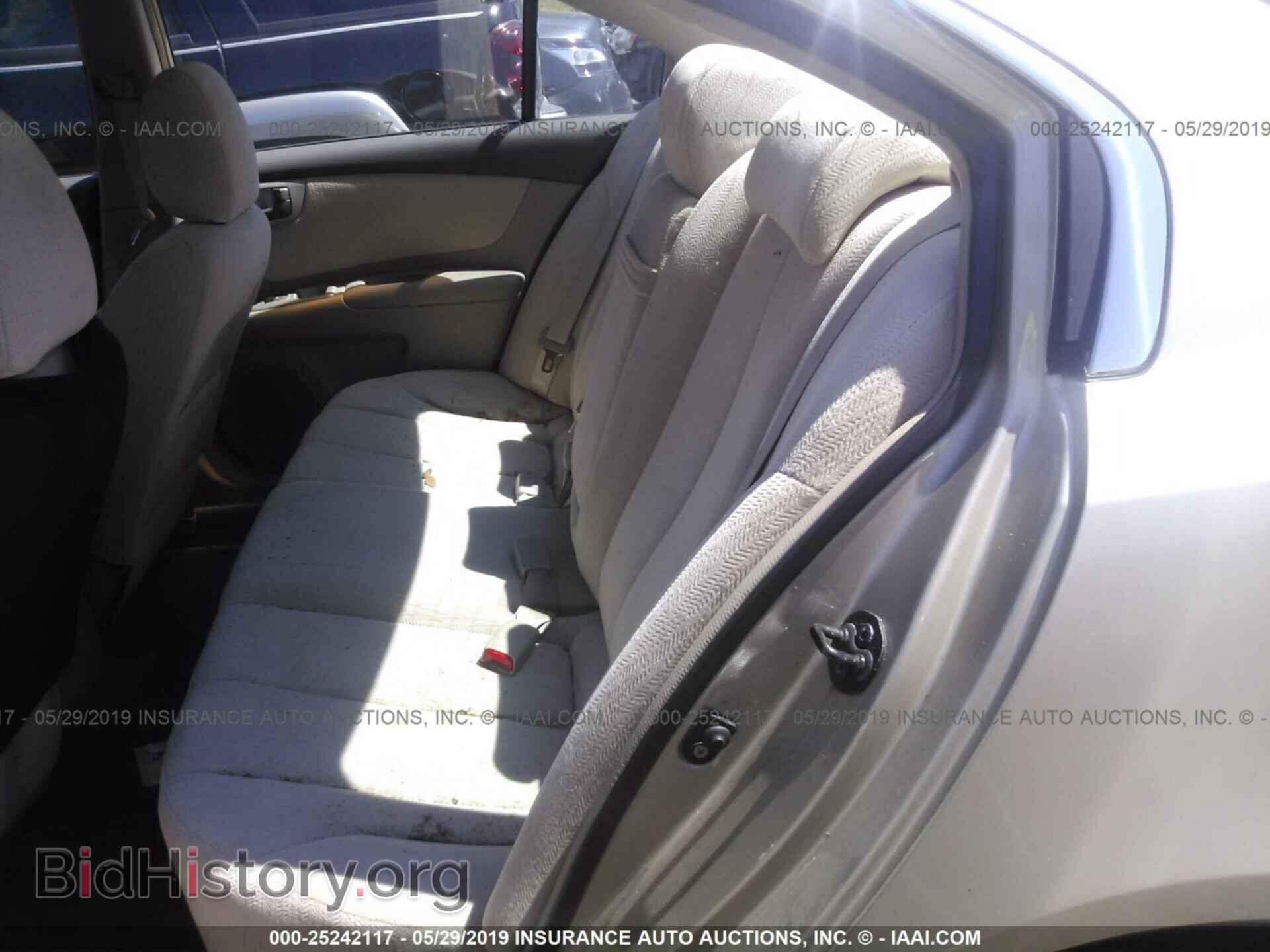 2007 KIA OPTIMA - VIN: KNAGE123675127312 - Фото 8