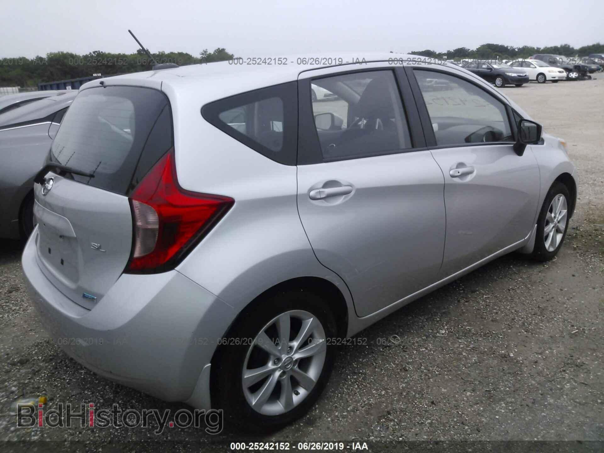 2015 NISSAN VERSA NOTE - VIN: 3N1CE2CP2FL445261 - Фото 4