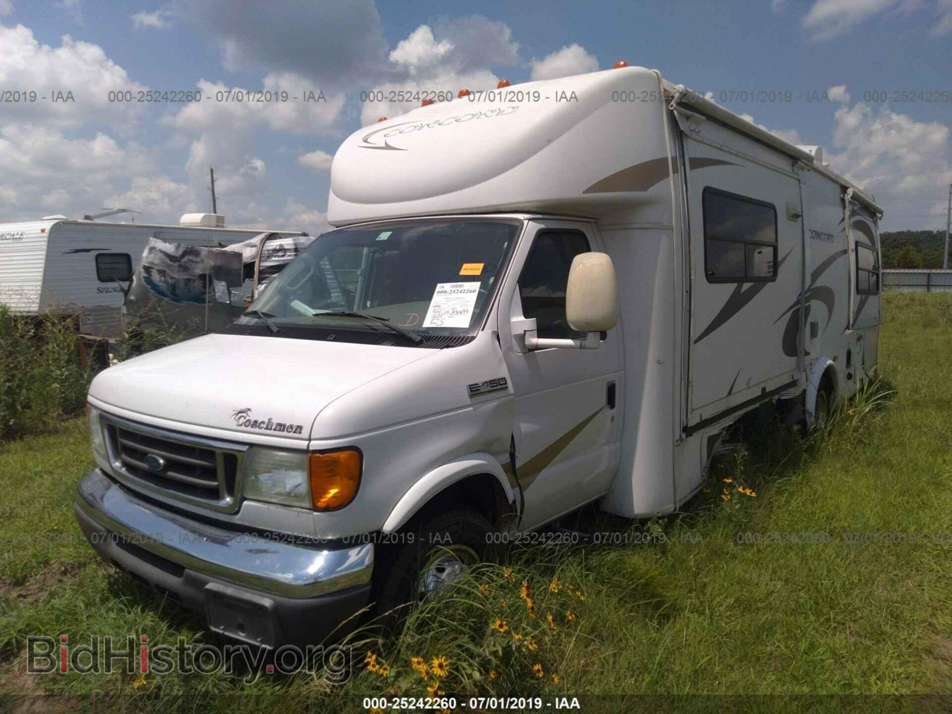 2006 FORD ECONOLINE - VIN: 1FDXE45S06DA44241 - Фото 2