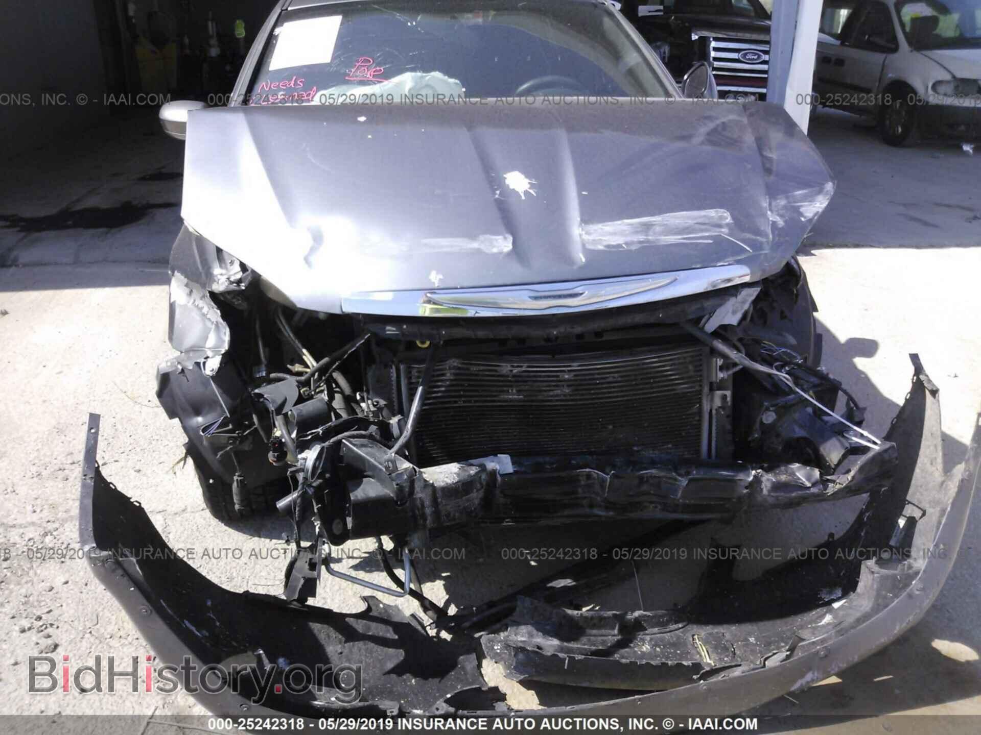 2012 CHRYSLER 200 - VIN: 1C3CCBAB5CN217300 - Фото 5