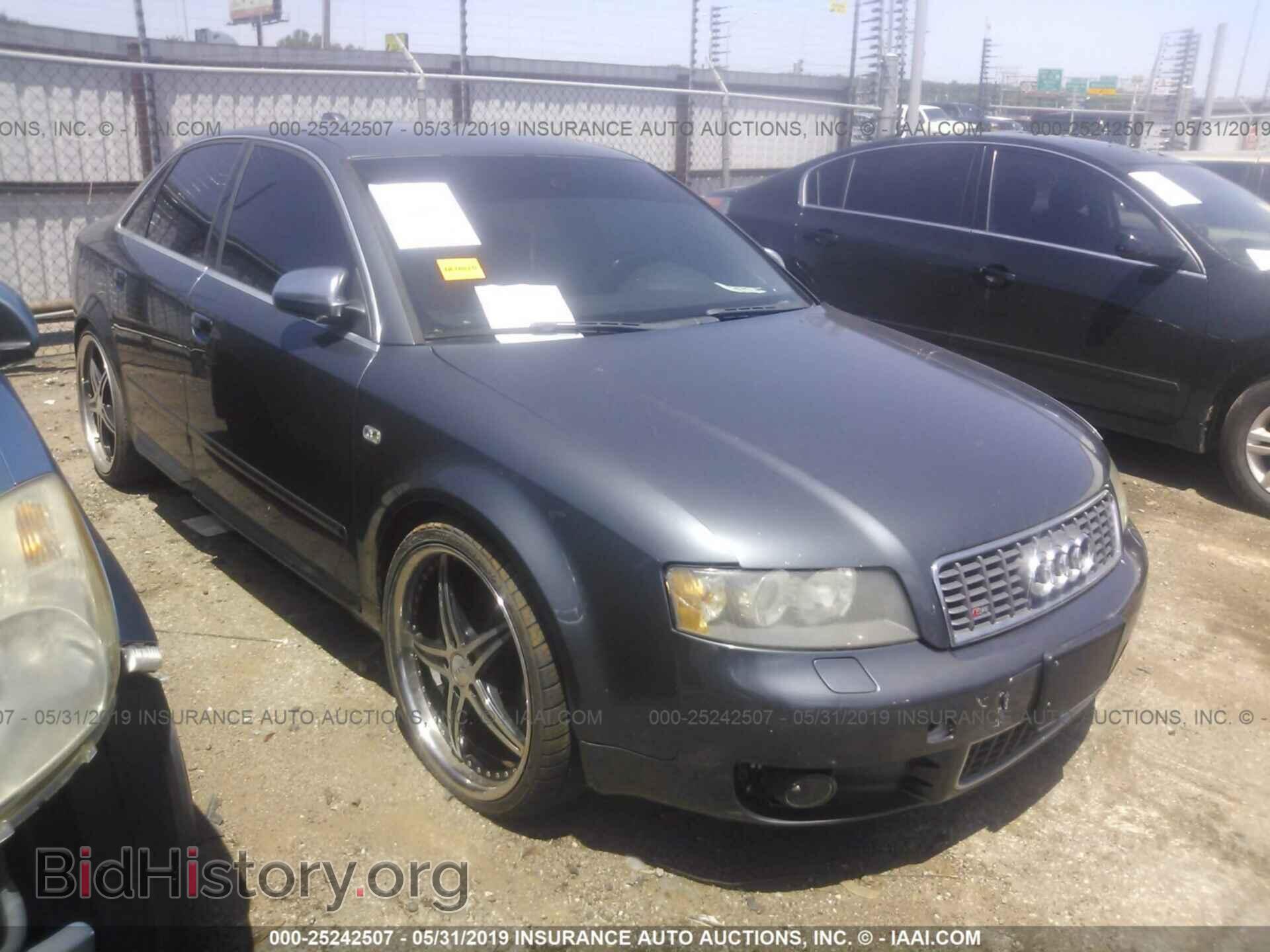 Photo WAUPL68E44A217704 - AUDI S4 2004
