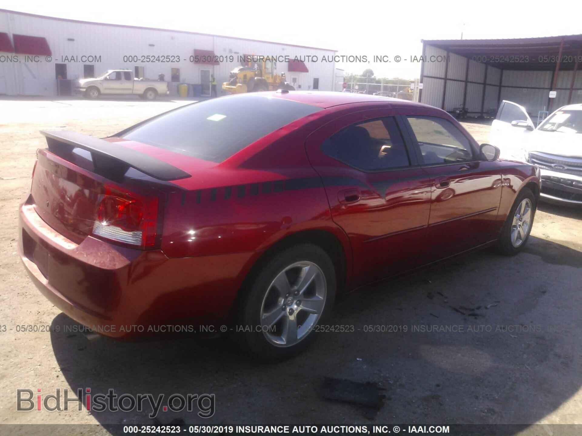 2010 DODGE CHARGER - VIN: 2B3CA5CT2AH153703 - Фото 4