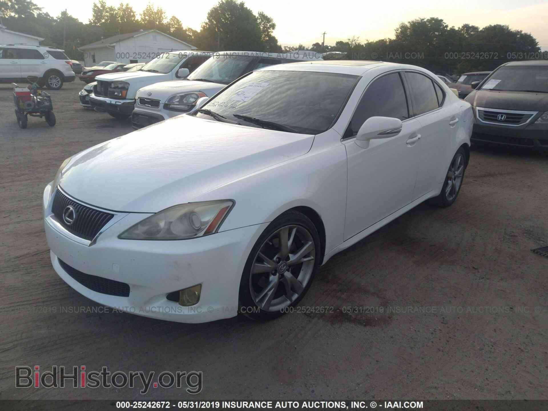 2009 LEXUS IS - VIN: JTHBK262692082999 - Photo 2