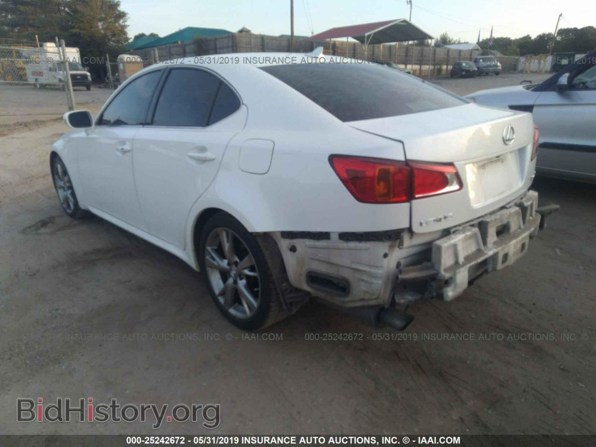 2009 LEXUS IS - VIN: JTHBK262692082999 - Photo 3