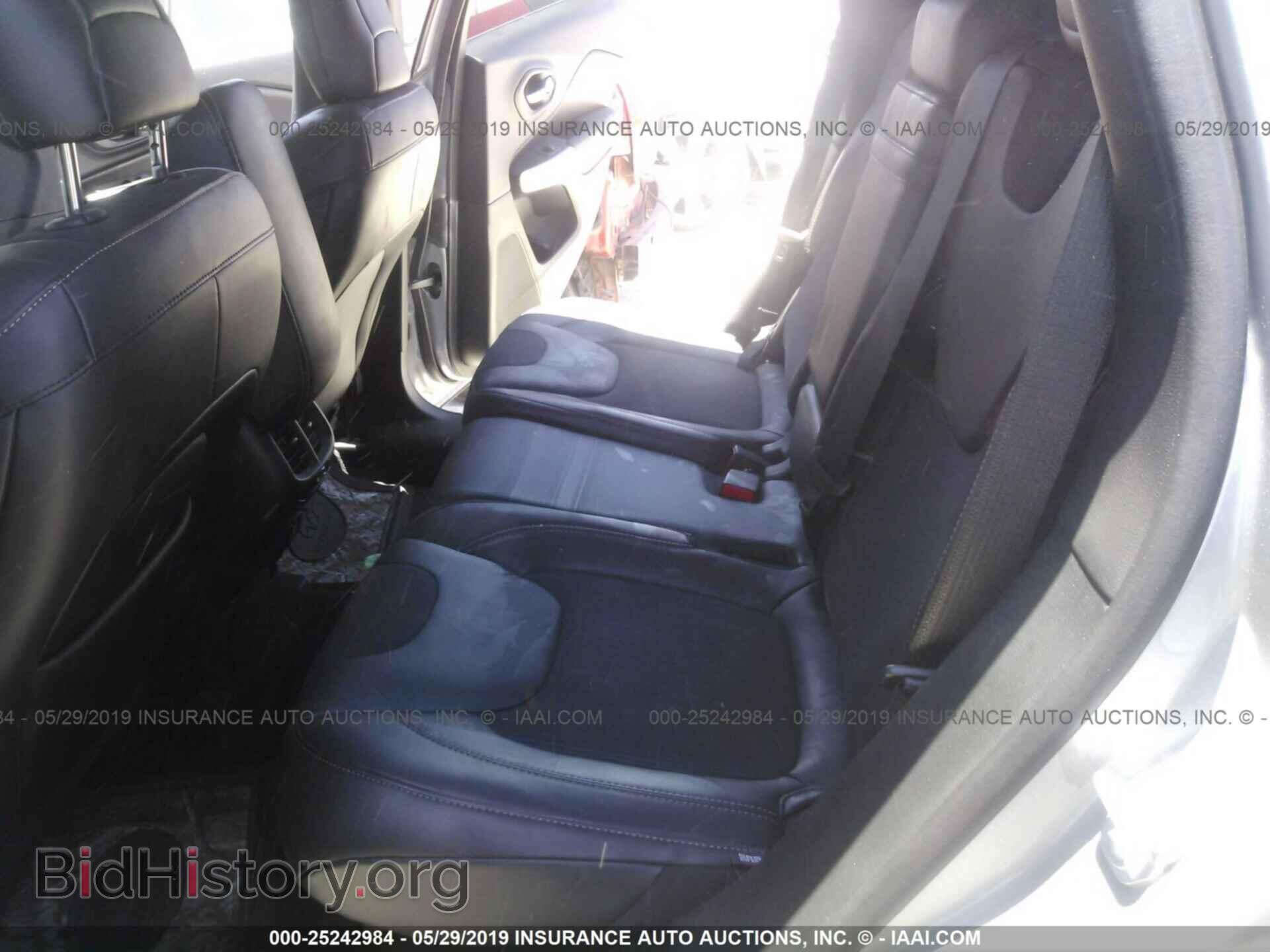 2018 JEEP CHEROKEE - VIN: 1C4PJLLB4JD540424 - Фото 8