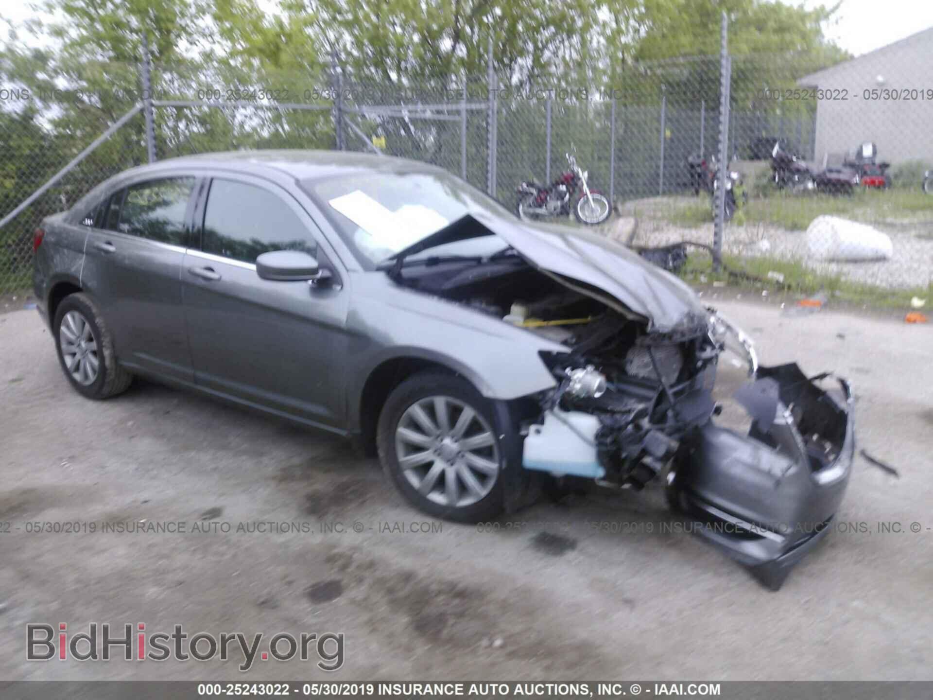 Фотография 1C3CCBBB4CN180707 - CHRYSLER 200 2012