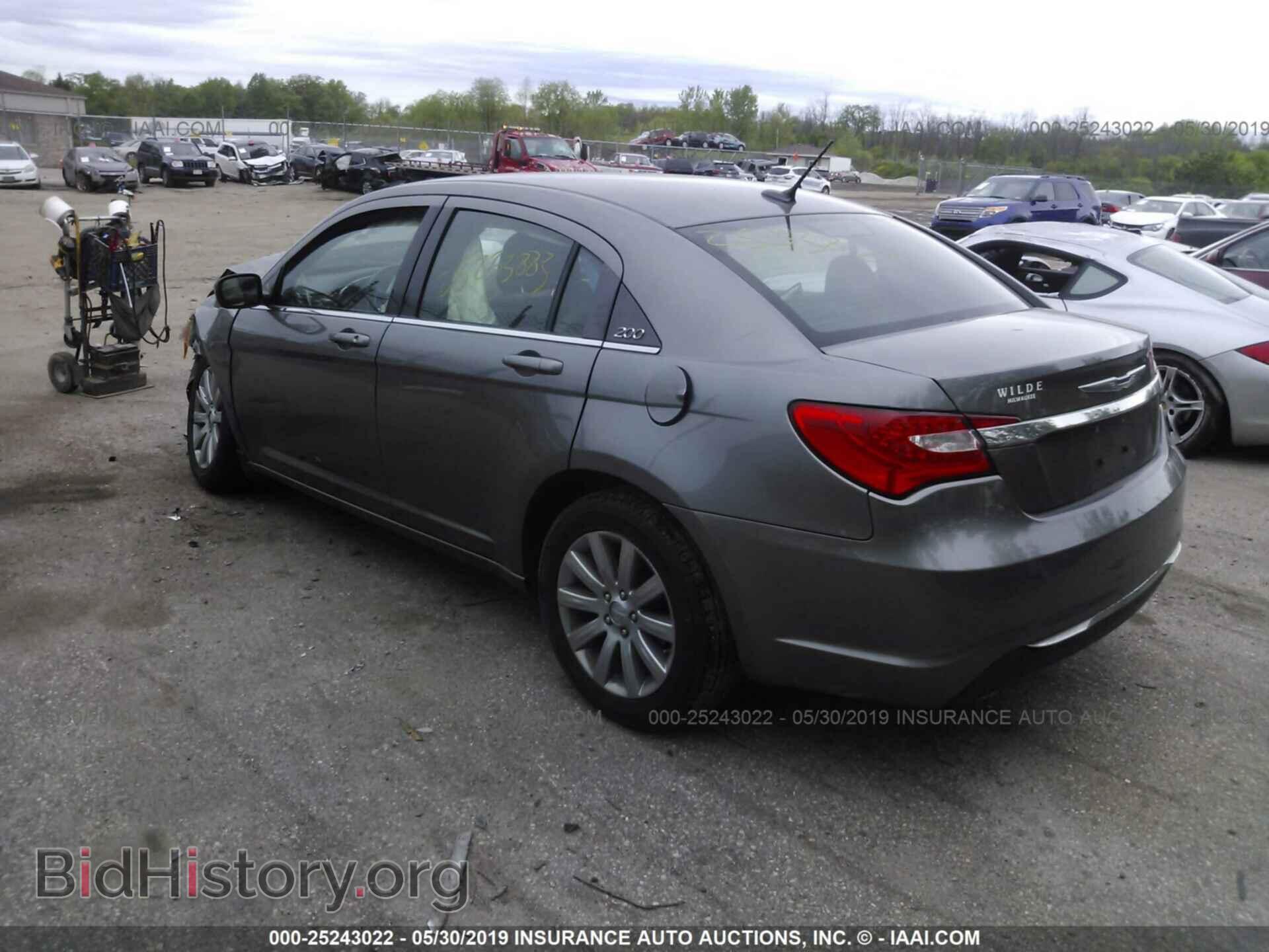 2012 CHRYSLER 200 - VIN: 1C3CCBBB4CN180707 - Фото 3