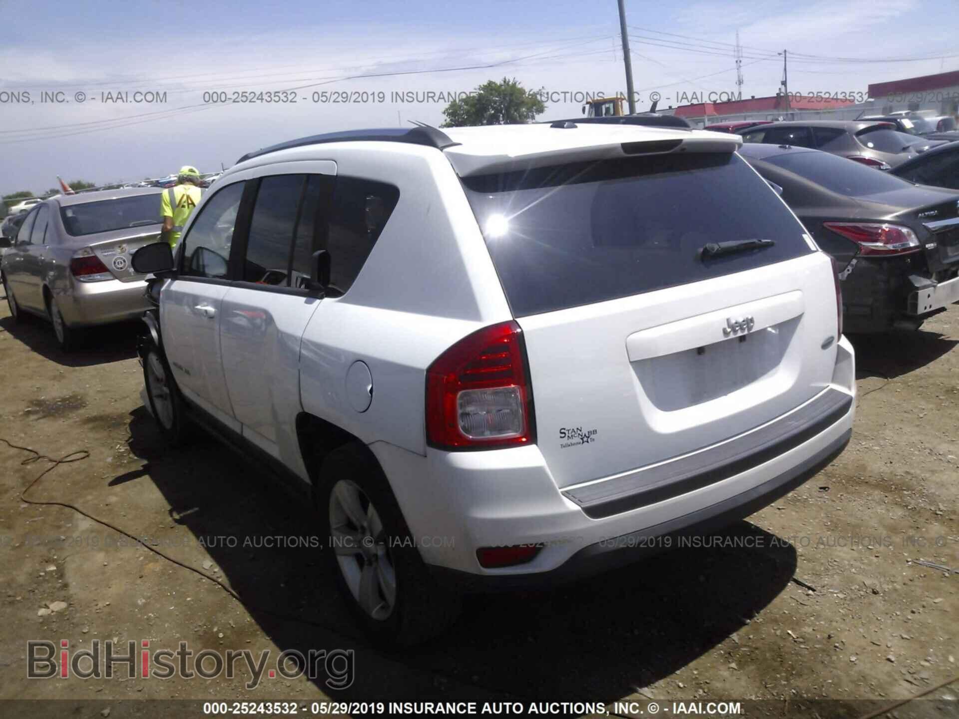 2011 JEEP COMPASS - VIN: 1J4NT1FA2BD139023 - Photo 3