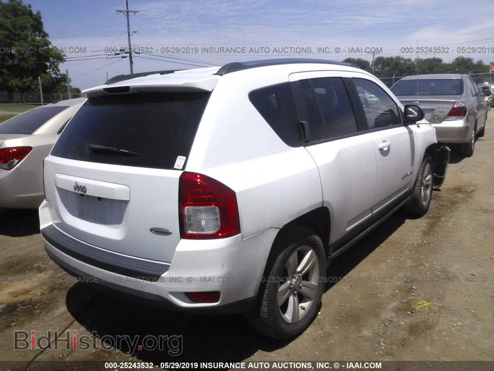 2011 JEEP COMPASS - VIN: 1J4NT1FA2BD139023 - Photo 4