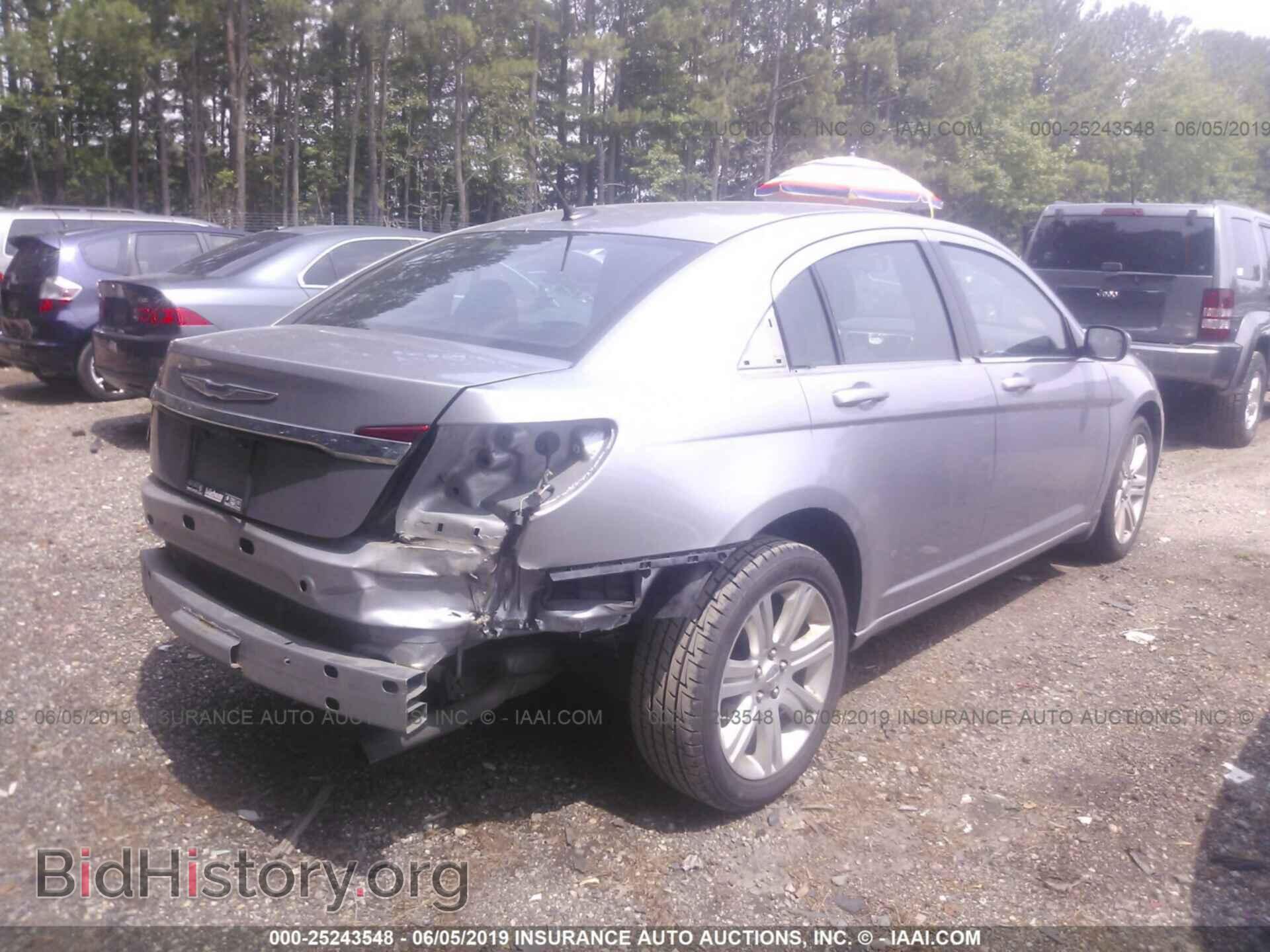 2013 CHRYSLER 200 - VIN: 1C3CCBAB6DN762214 - Photo 4