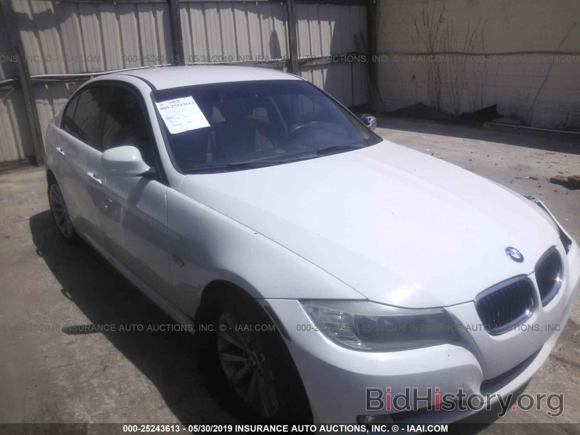 Photo WBAPH7C51BE682364 - BMW 328 2011