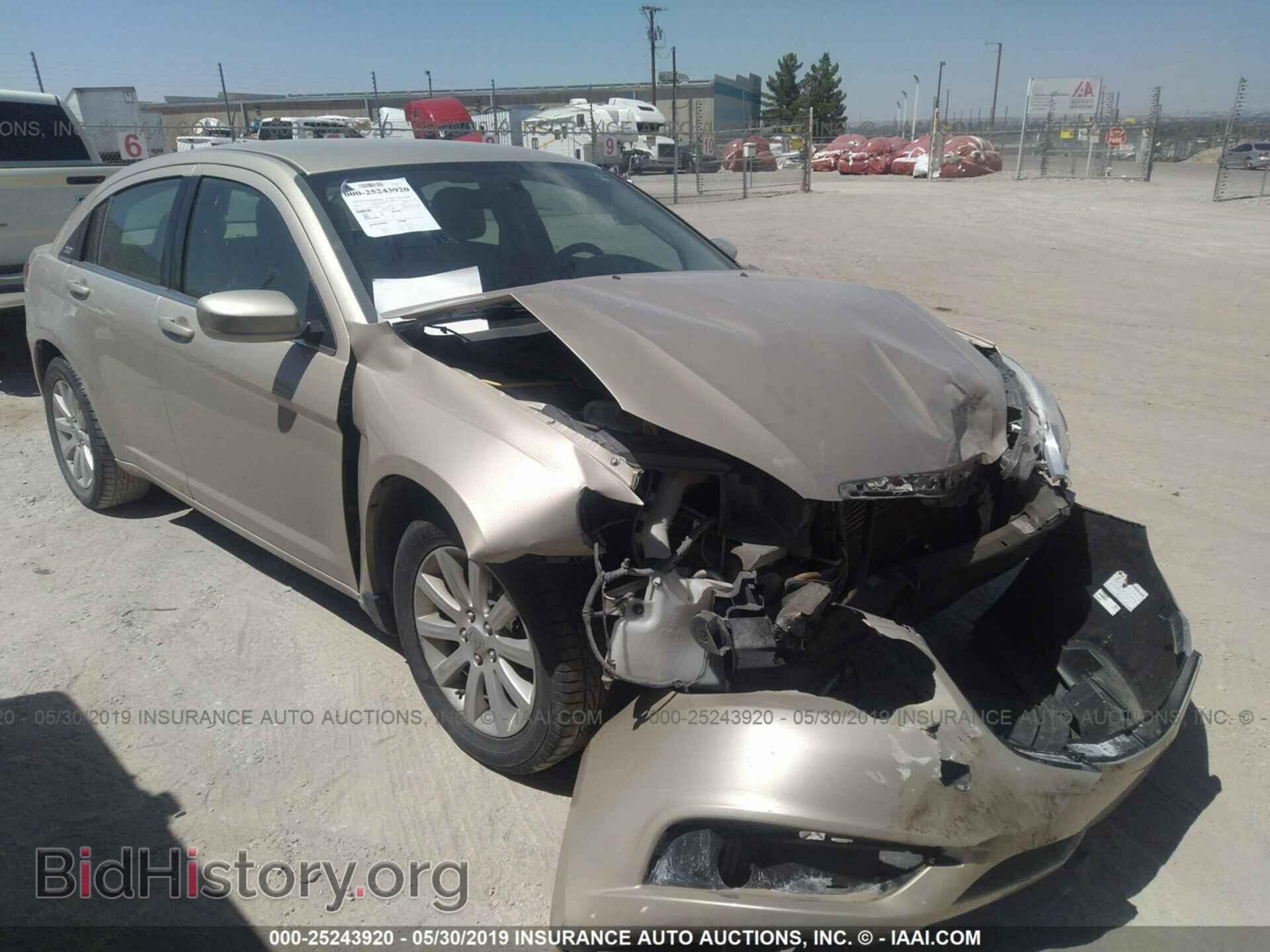 Photo 1C3CCBBB2DN580542 - CHRYSLER 200 2013