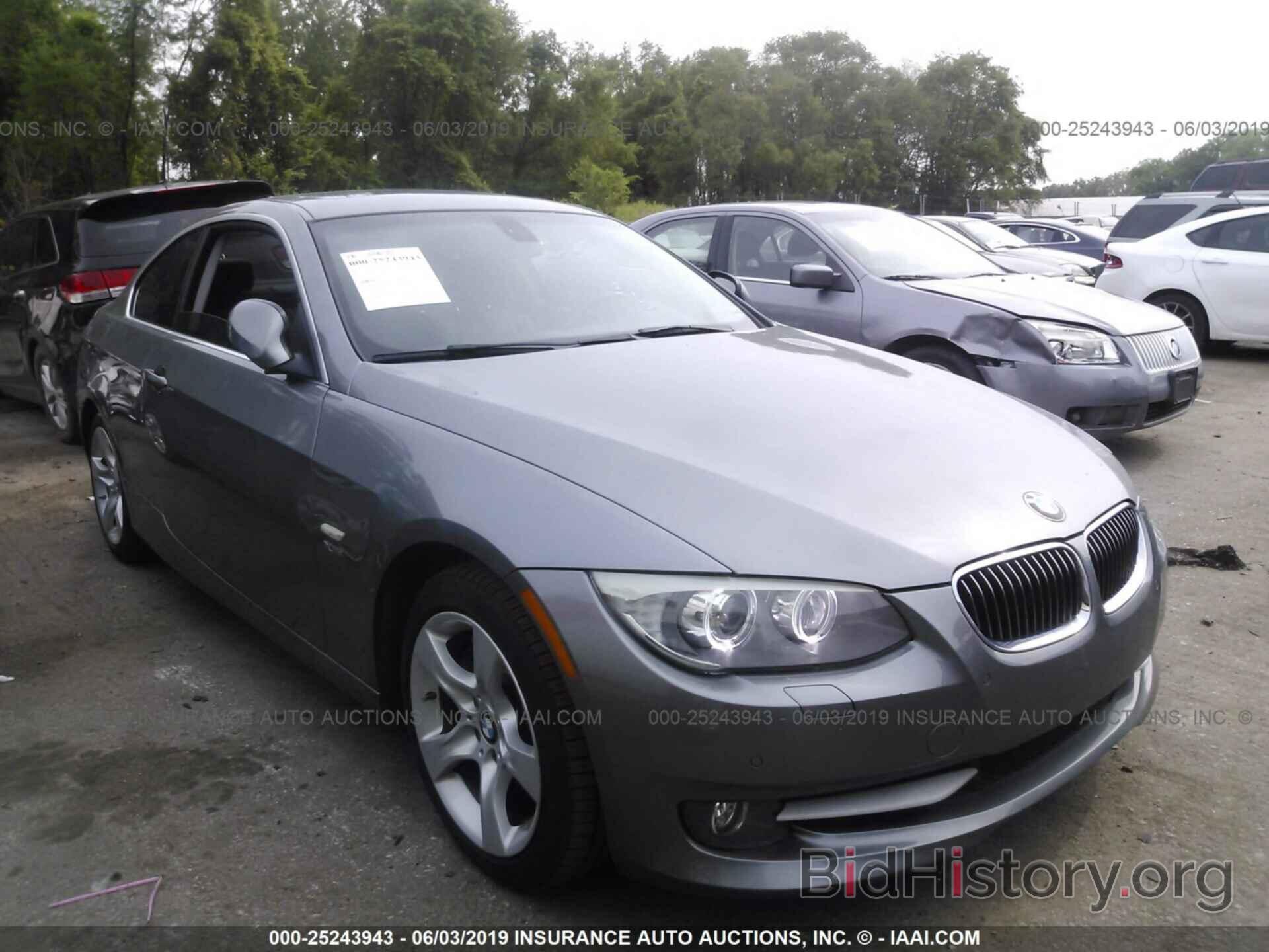 Photo WBAKF9C52BE620144 - BMW 335 2011