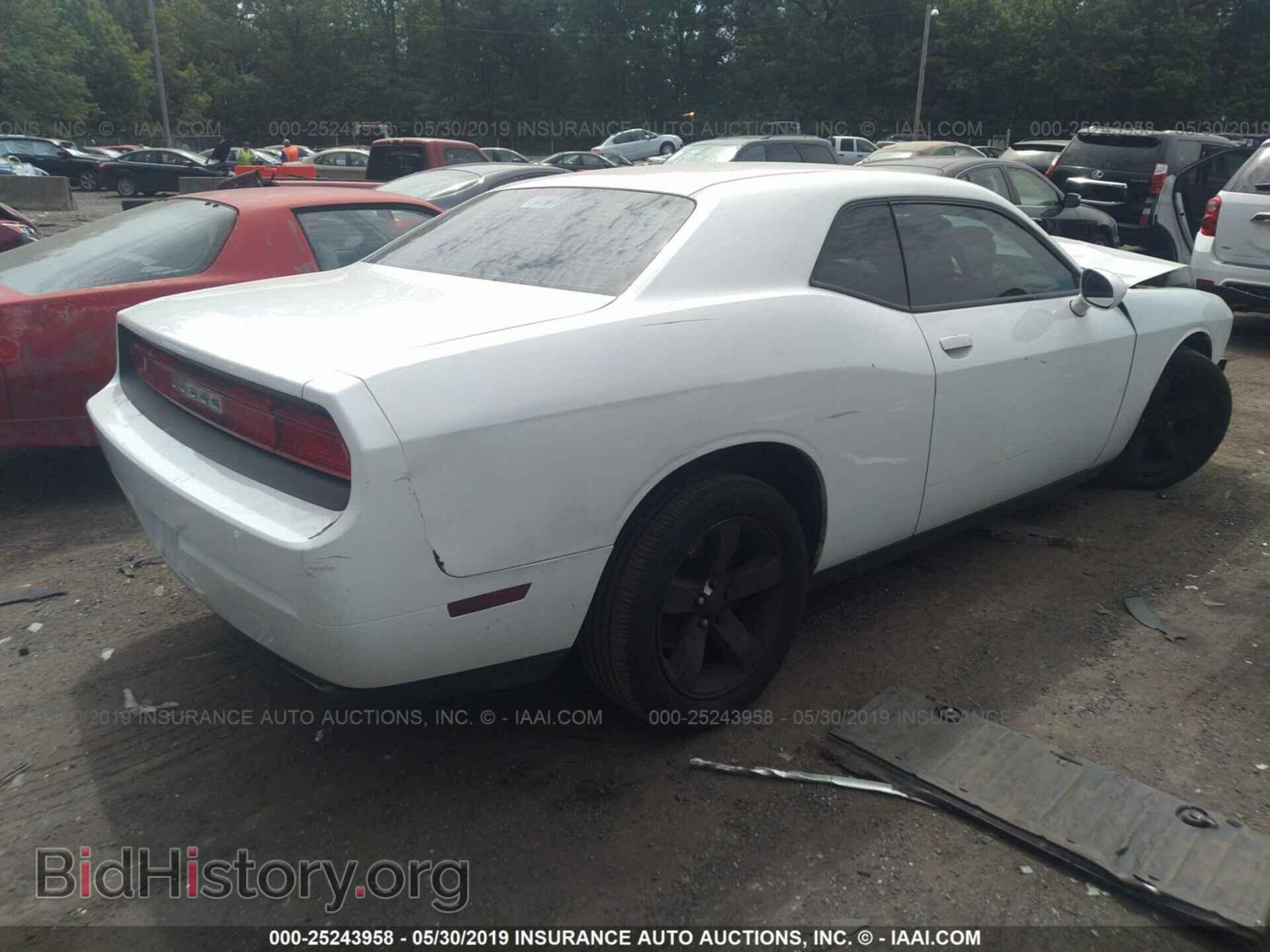 2014 DODGE CHALLENGER - VIN: 2C3CDYAG9EH149638 - Фото 4