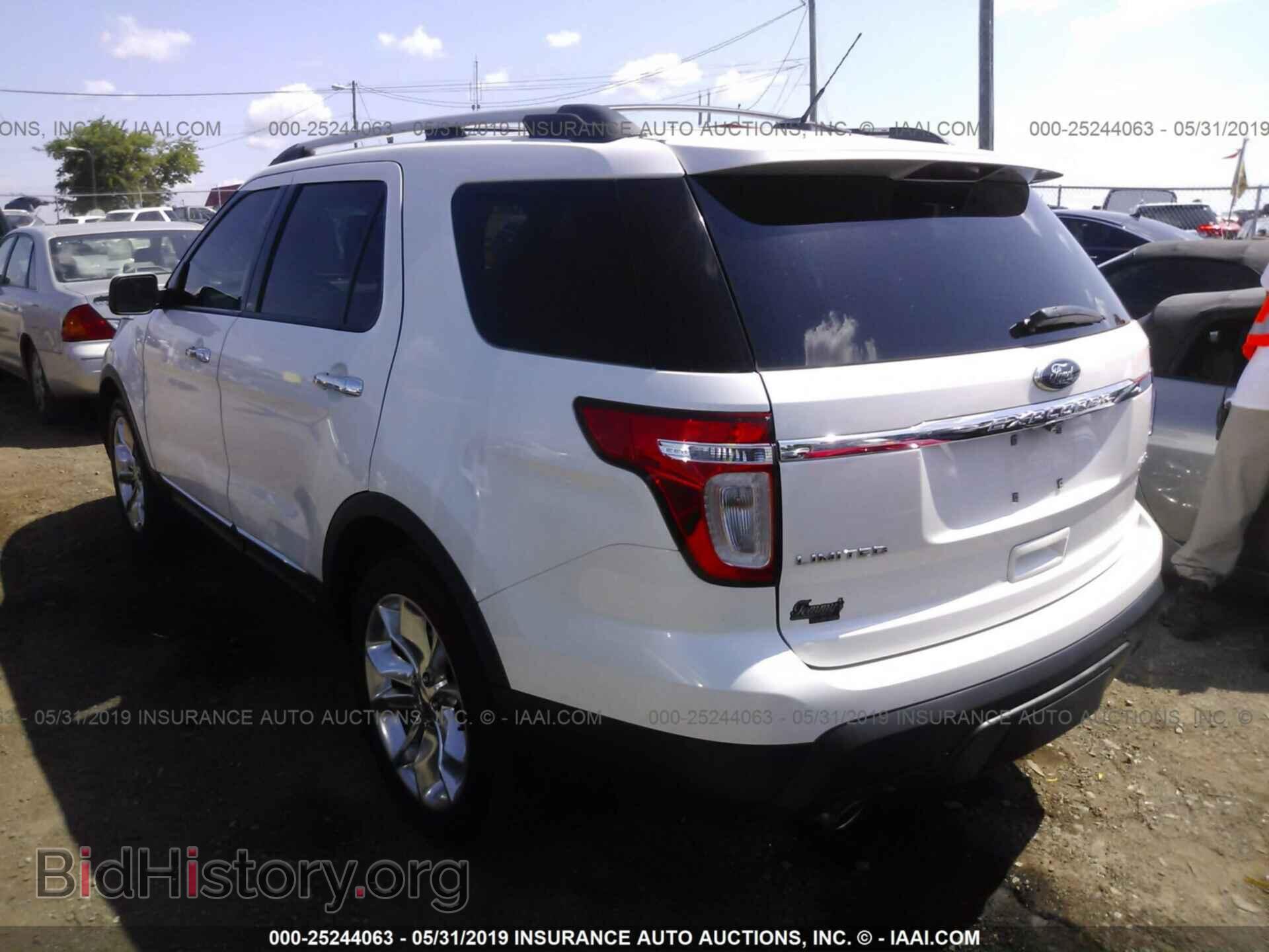 2011 FORD EXPLORER - VIN: 1FMHK8F89BGA06894 - Фото 3