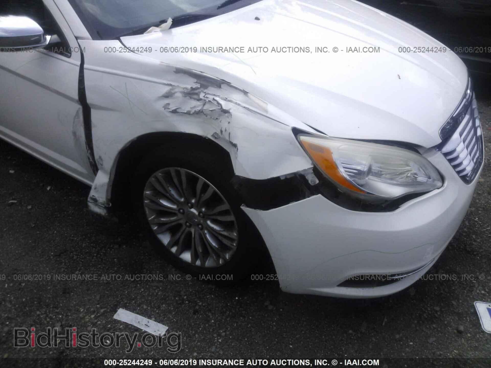 2011 CHRYSLER 200 - VIN: 1C3BC2FG7BN519461 - Фото 6