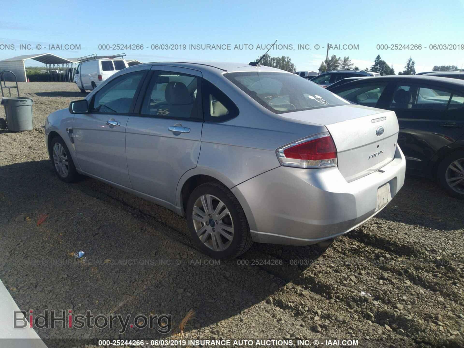 2008 FORD FOCUS - VIN: 1FAHP35N58W174083 - Фото 3