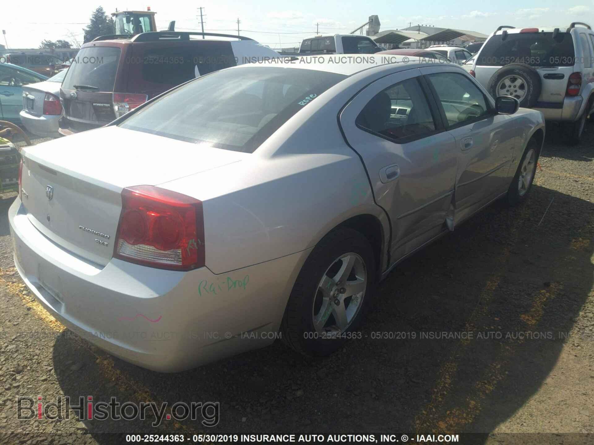 2010 DODGE CHARGER - VIN: 2B3CA3CV5AH307567 - Фото 4