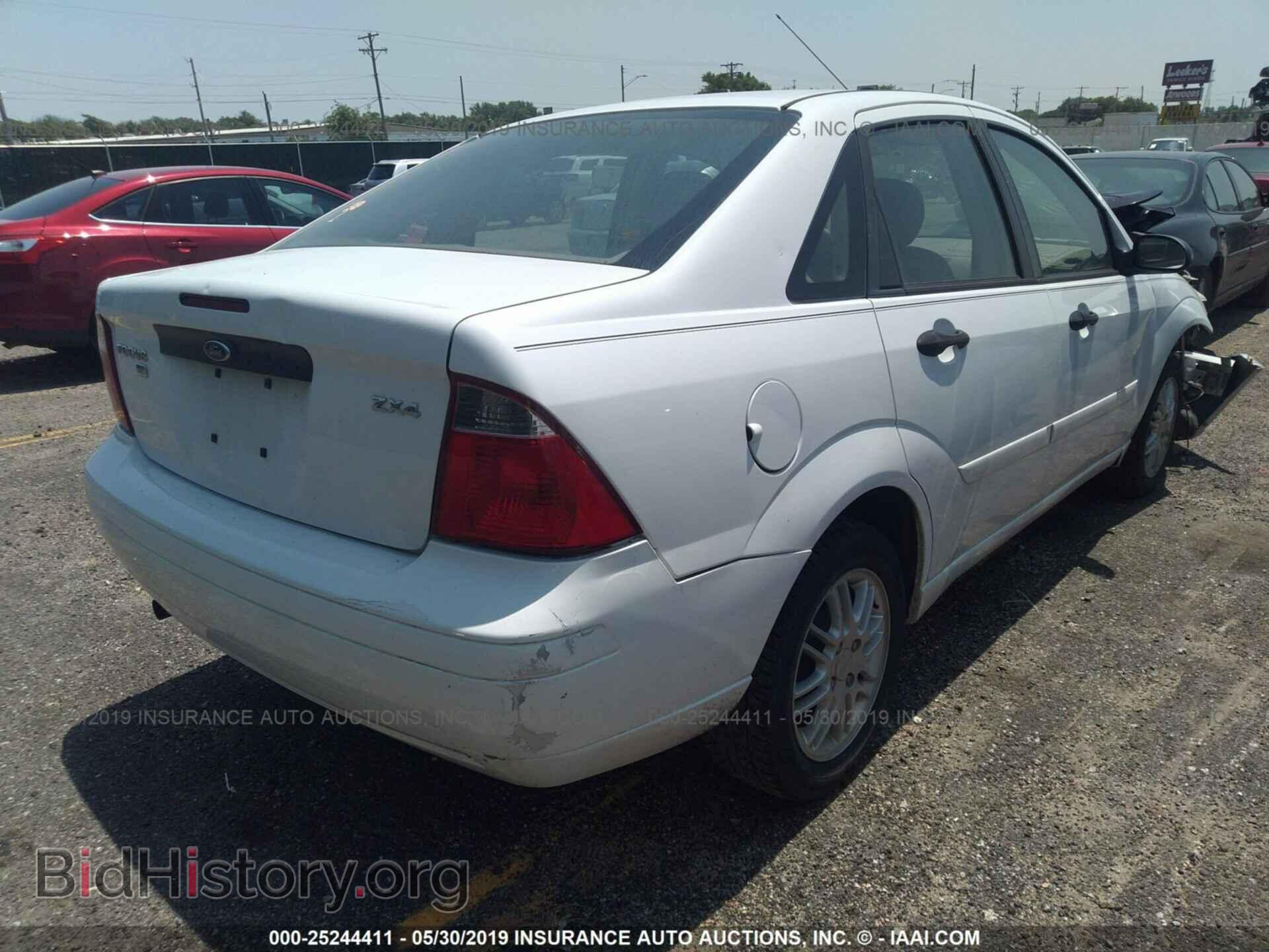 2005 FORD FOCUS - VIN: 1FAFP34N65W278358 - Фото 4