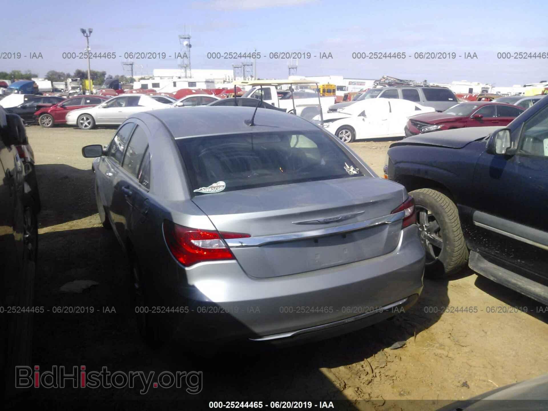 2014 CHRYSLER 200 - VIN: 1C3CCBAB1EN207625 - Фото 3