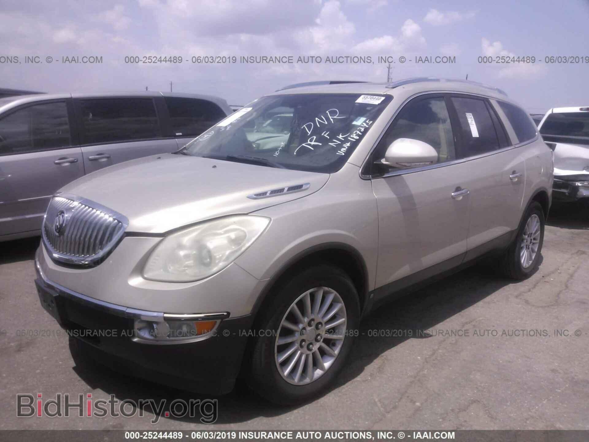 2008 BUICK ENCLAVE - VIN: 5GAEV23748J187245 - Фото 2