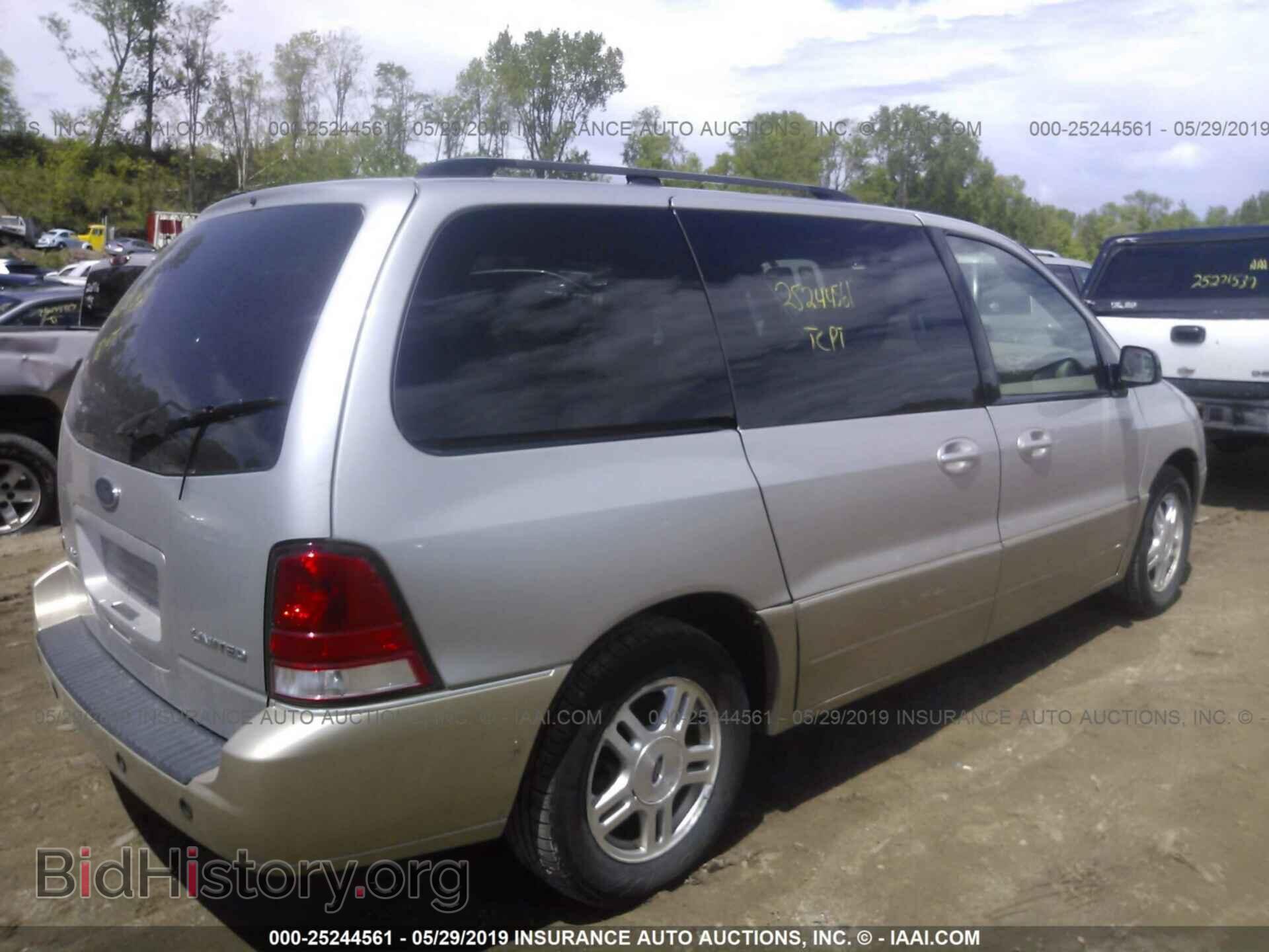 2004 FORD FREESTAR - VIN: 2FMDA58274BB28477 - Фото 4