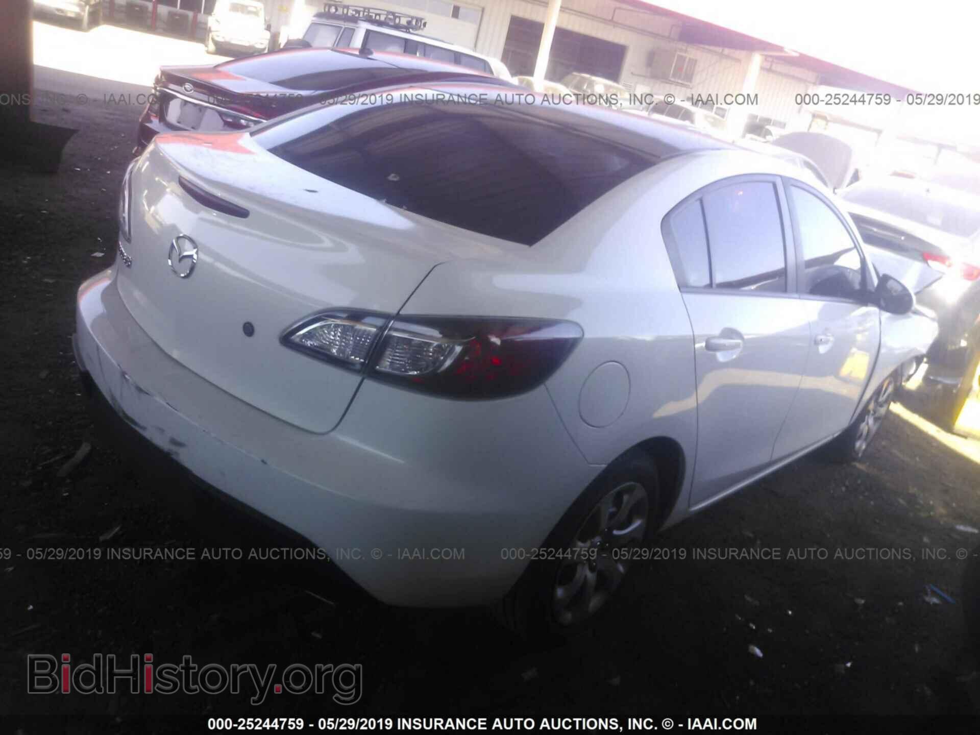 2011 MAZDA 3 - VIN: JM1BL1UG7B1421384 - Фото 4