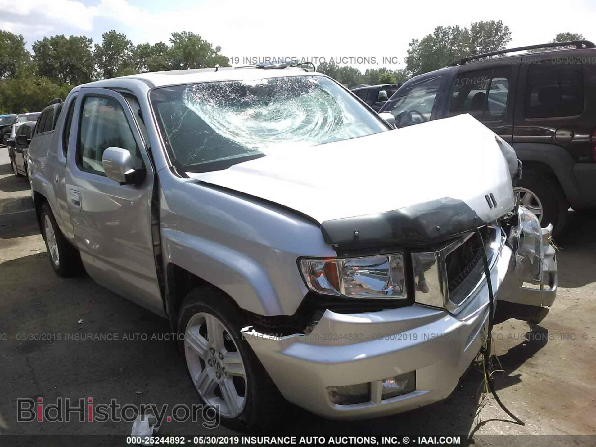 Photo 5FPYK1F55BB007477 - HONDA RIDGELINE 2011
