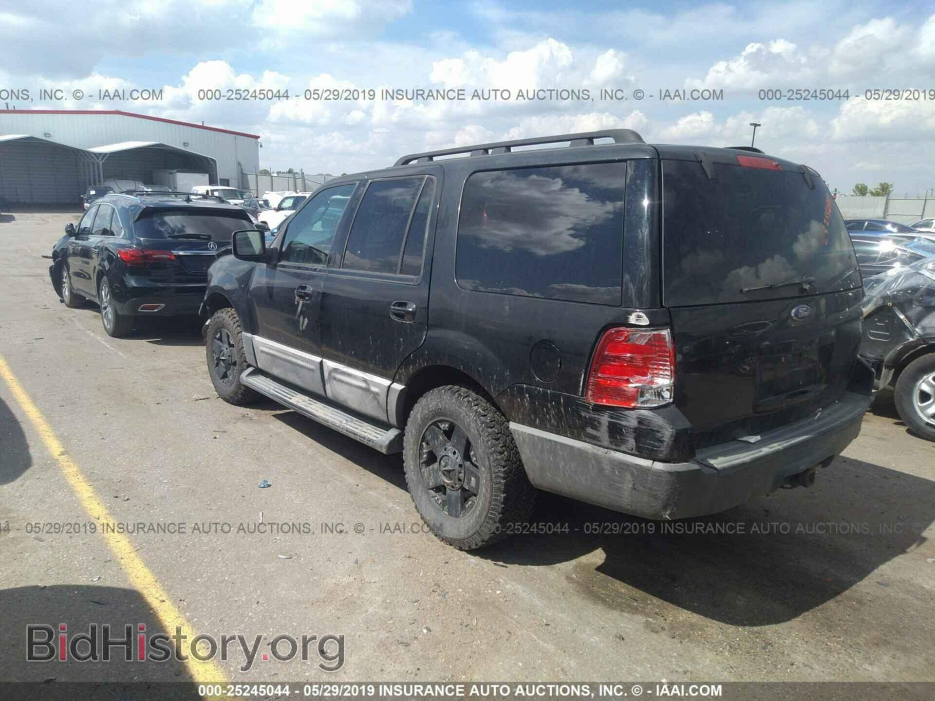 2006 FORD EXPEDITION - VIN: 1FMPU15596LA87767 - Фото 3