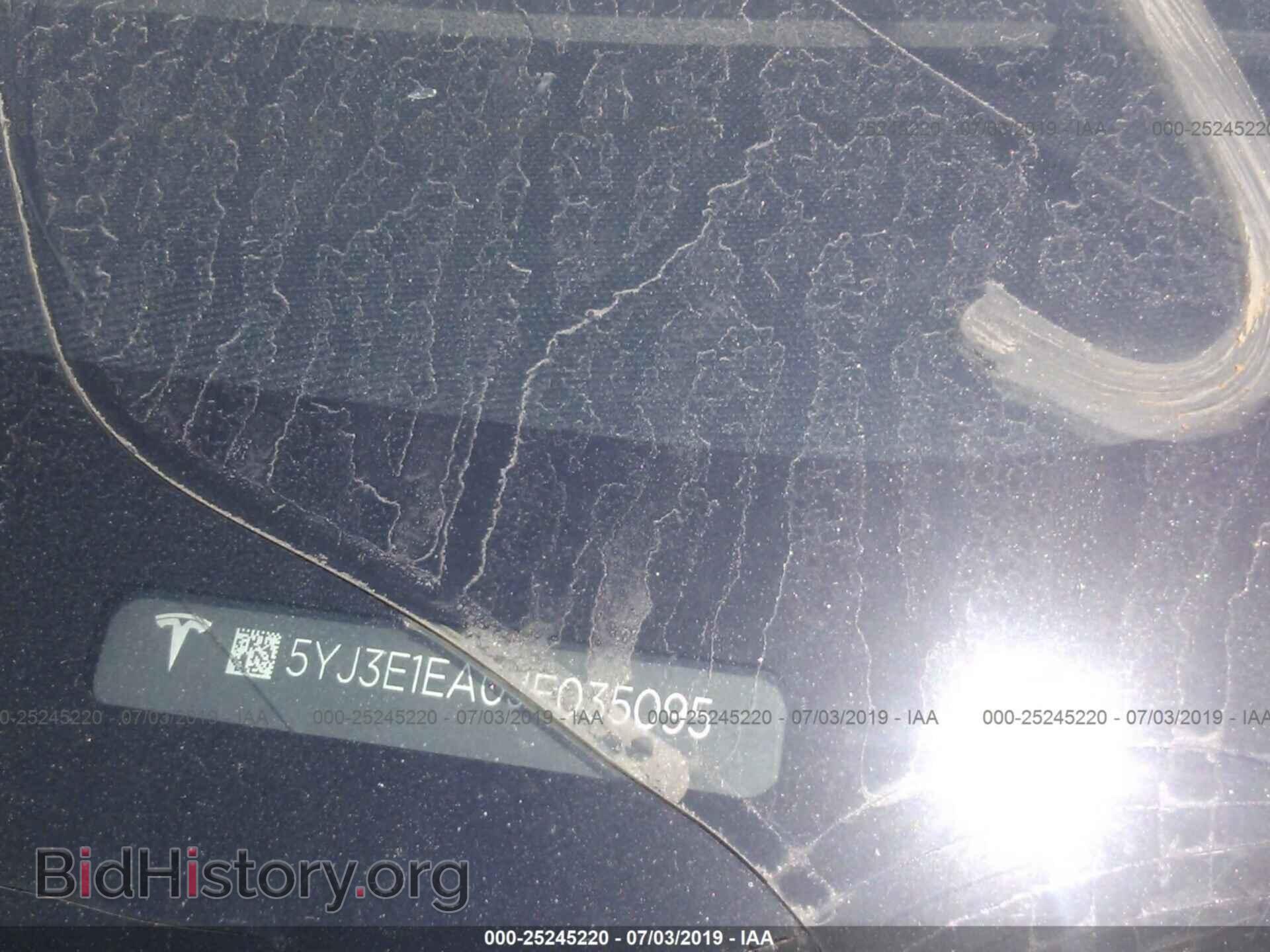 2018 Tesla Model 3 - VIN: 5YJ3E1EA0JF035095 - Photo 9
