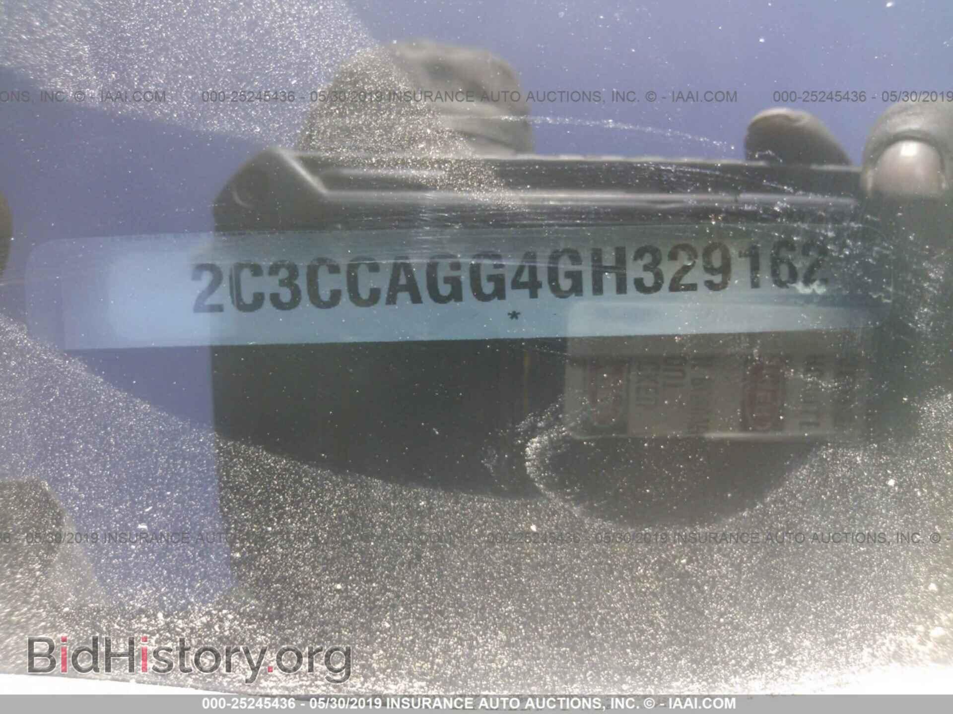 2016 CHRYSLER 300 - VIN: 2C3CCAGG4GH329162 - Фото 9