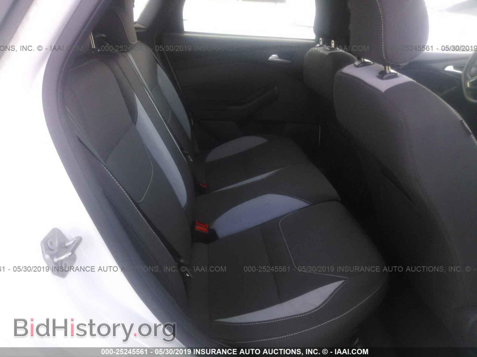 2018 FORD FOCUS - VIN: 1FADP3L93JL214401 - Фото 8