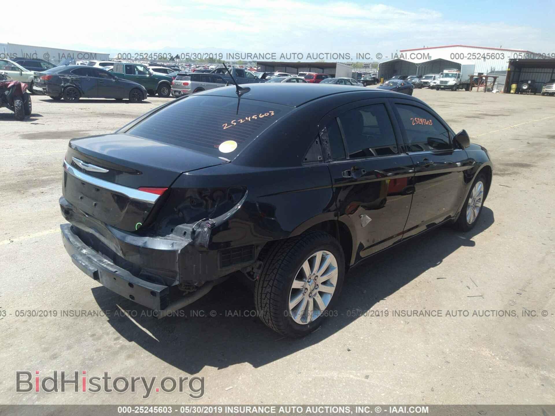 2013 CHRYSLER 200 - VIN: 1C3CCBBB3DN615279 - Photo 4