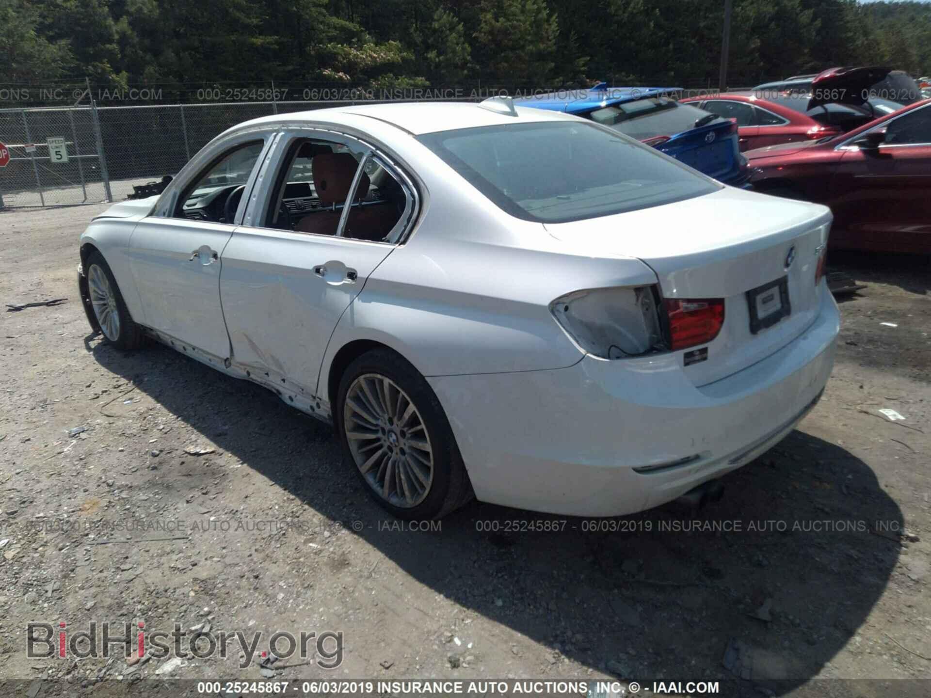 2013 BMW 328 - VIN: WBA3A5C58DF351043 - Photo 3