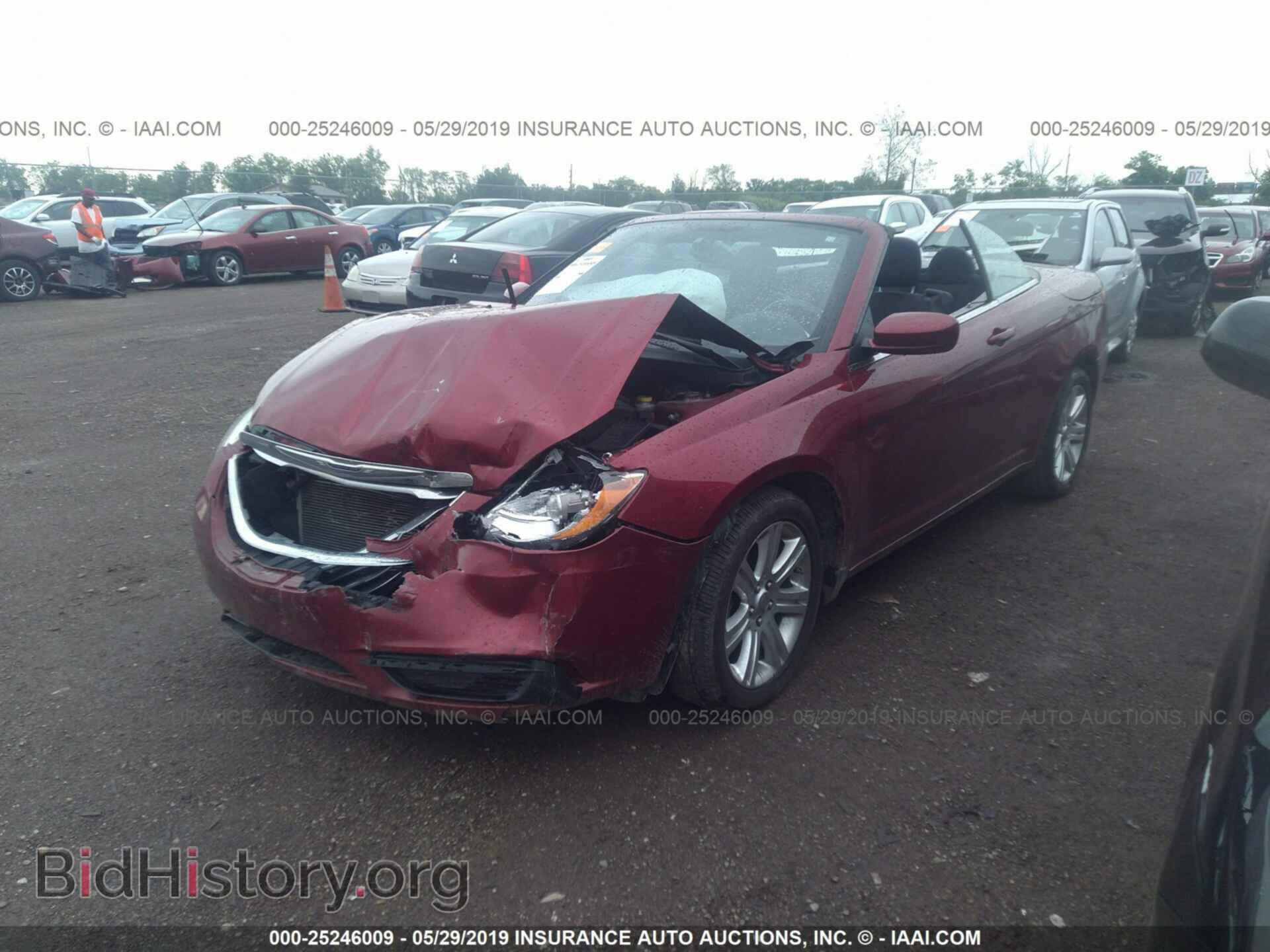 2013 CHRYSLER 200 - VIN: 1C3BCBEG3DN692544 - Photo 2
