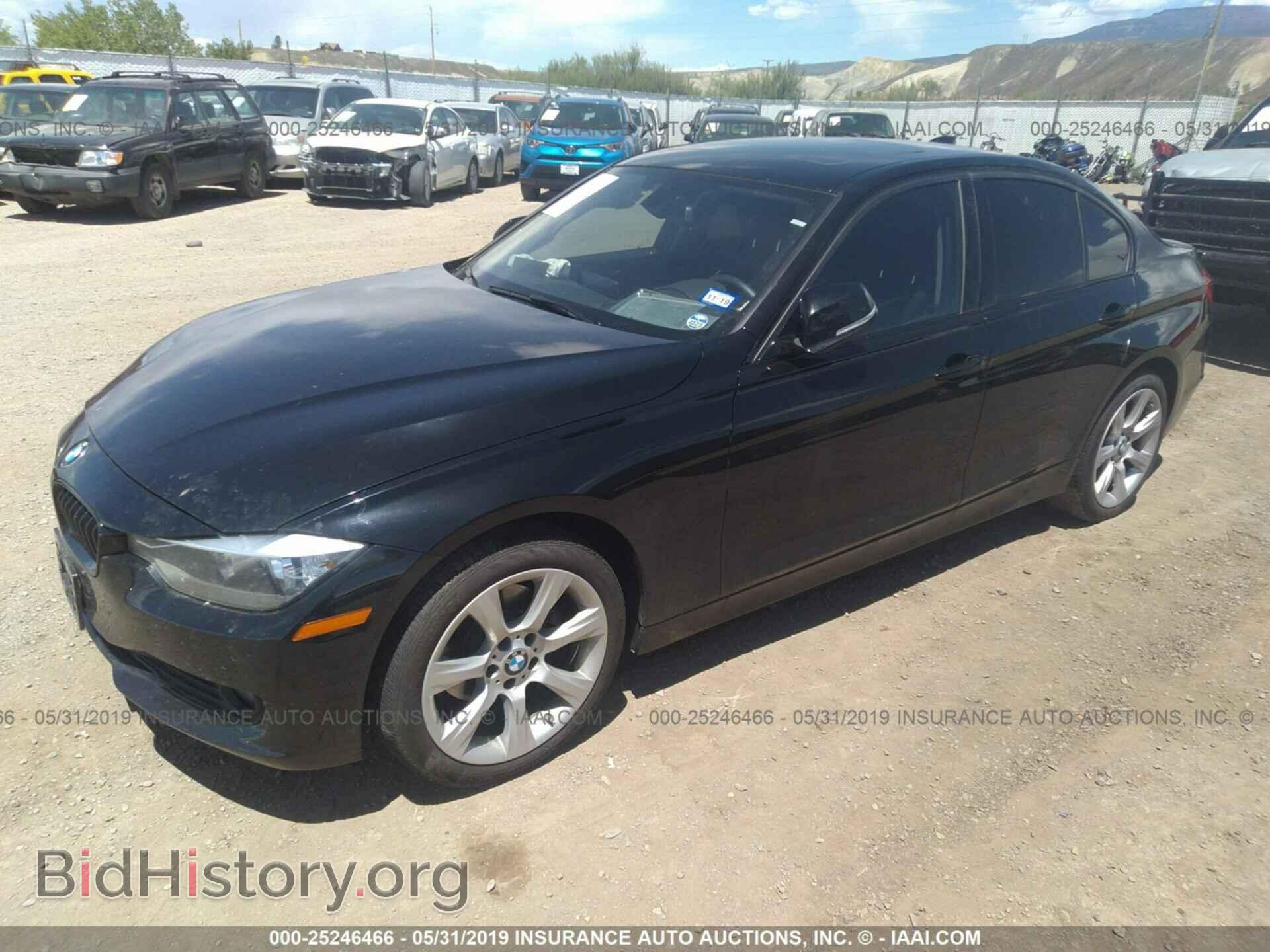 2015 BMW 320 - VIN: WBA3B1G52FNT05507 - Фото 2