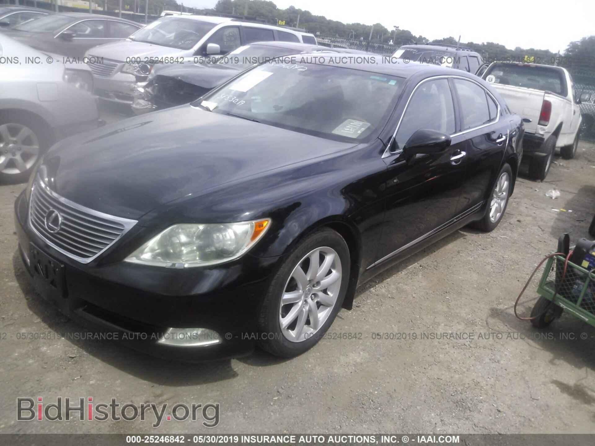2008 LEXUS LS - VIN: JTHBL46F485059178 - Photo 2