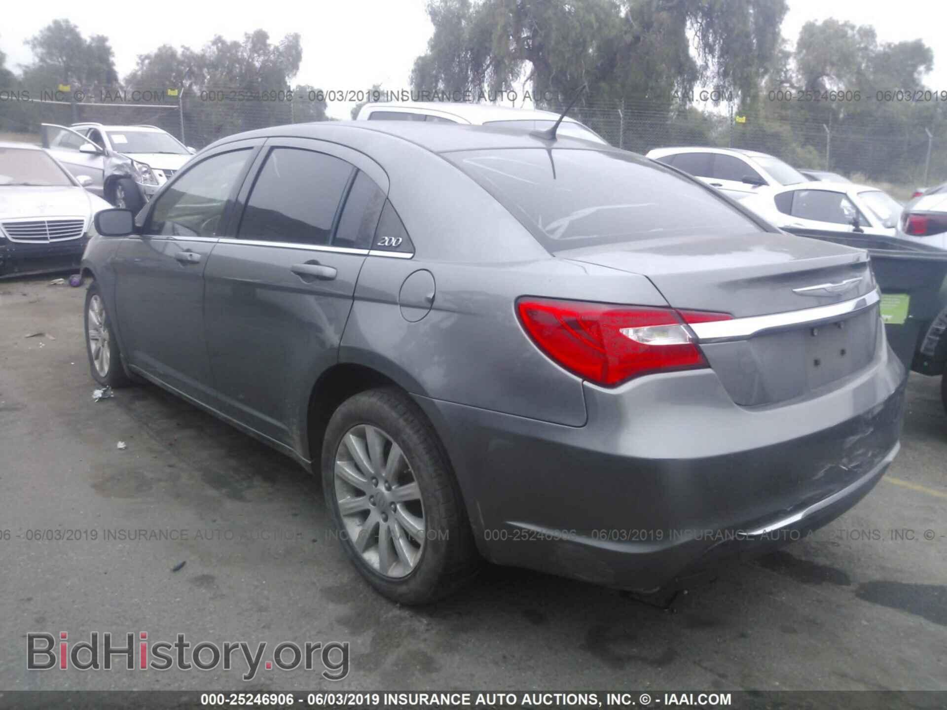 2012 Chrysler 200 - VIN: 1C3CCBBG2CN187800 - Фото 3
