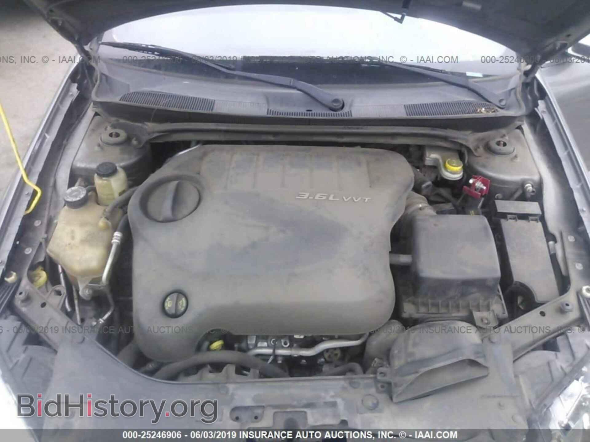2012 Chrysler 200 - VIN: 1C3CCBBG2CN187800 - Фото 10