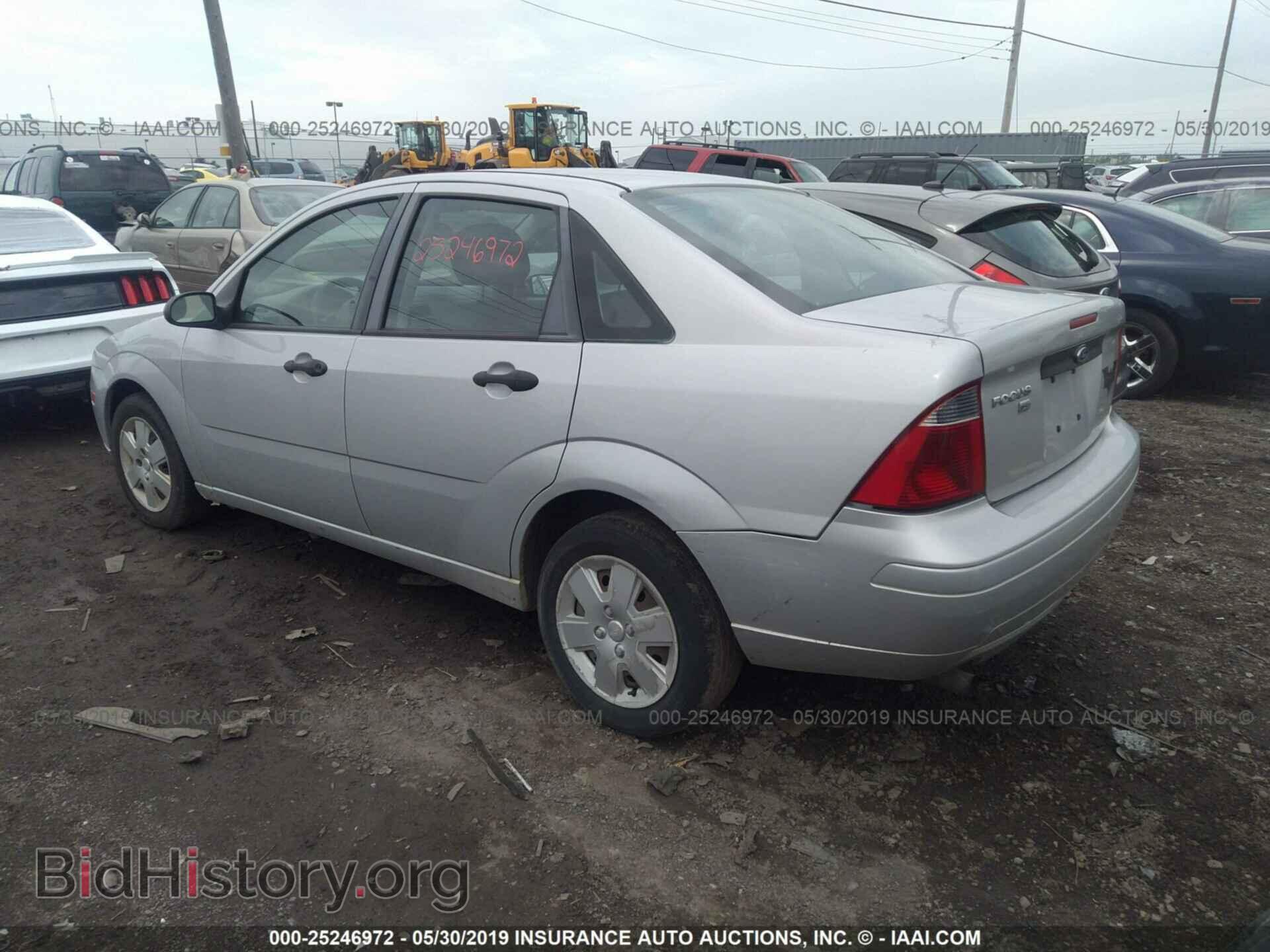 2007 FORD FOCUS - VIN: 1FAFP34N37W297176 - Фото 3