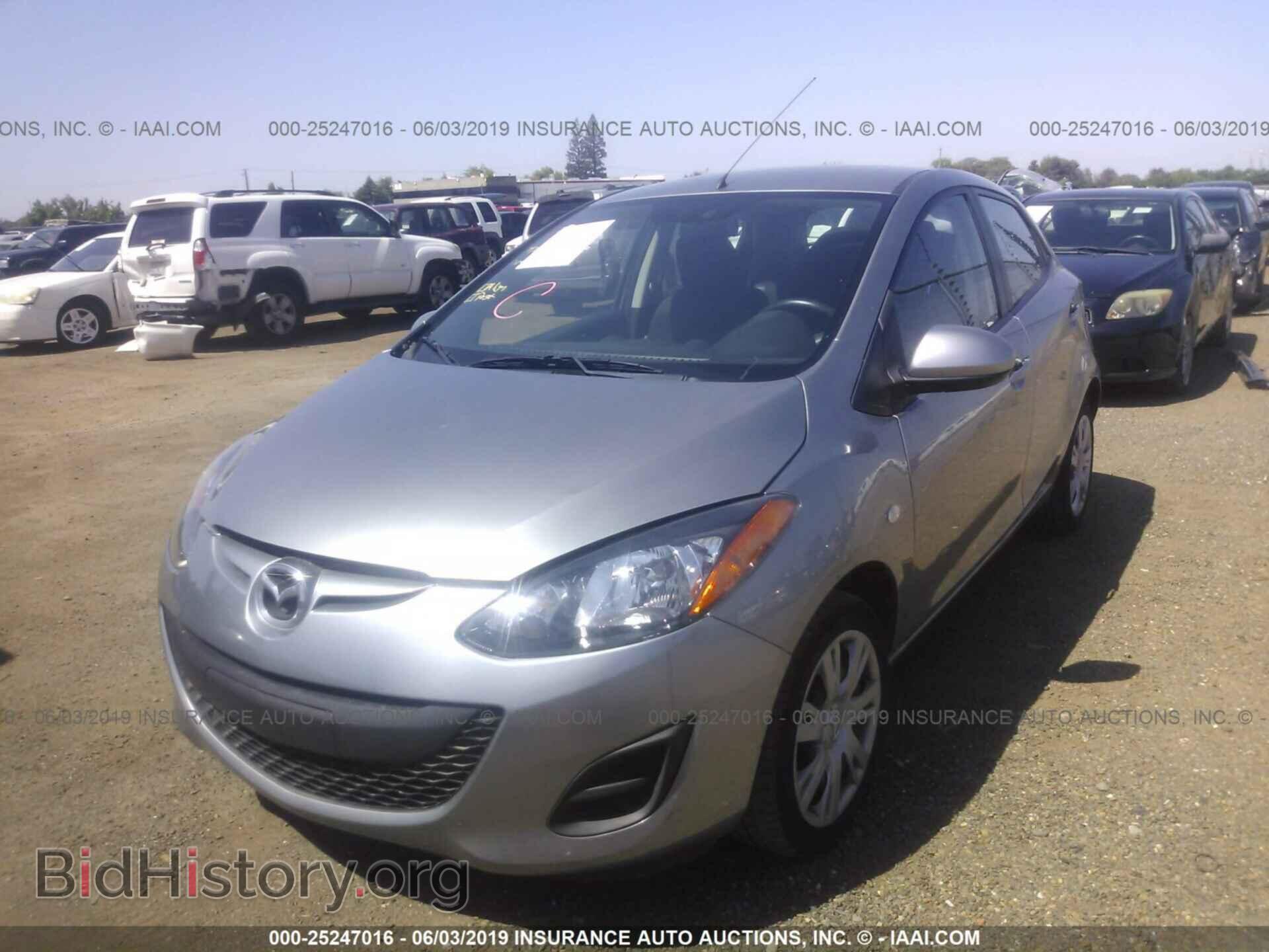 2014 MAZDA MAZDA2 - VIN: JM1DE1KZ5E0183097 - Фото 2