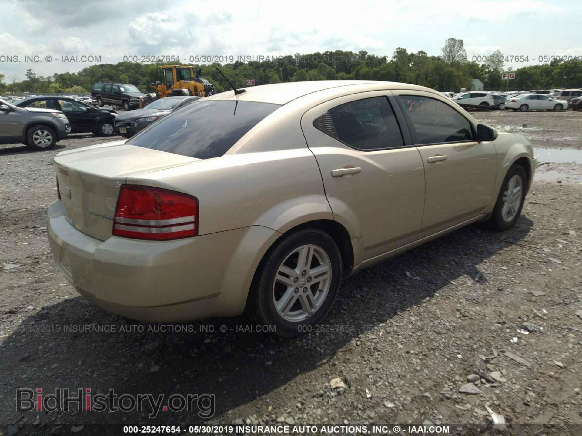 2010 DODGE AVENGER - VIN: 1B3CC1FB1AN235421 - Photo 4