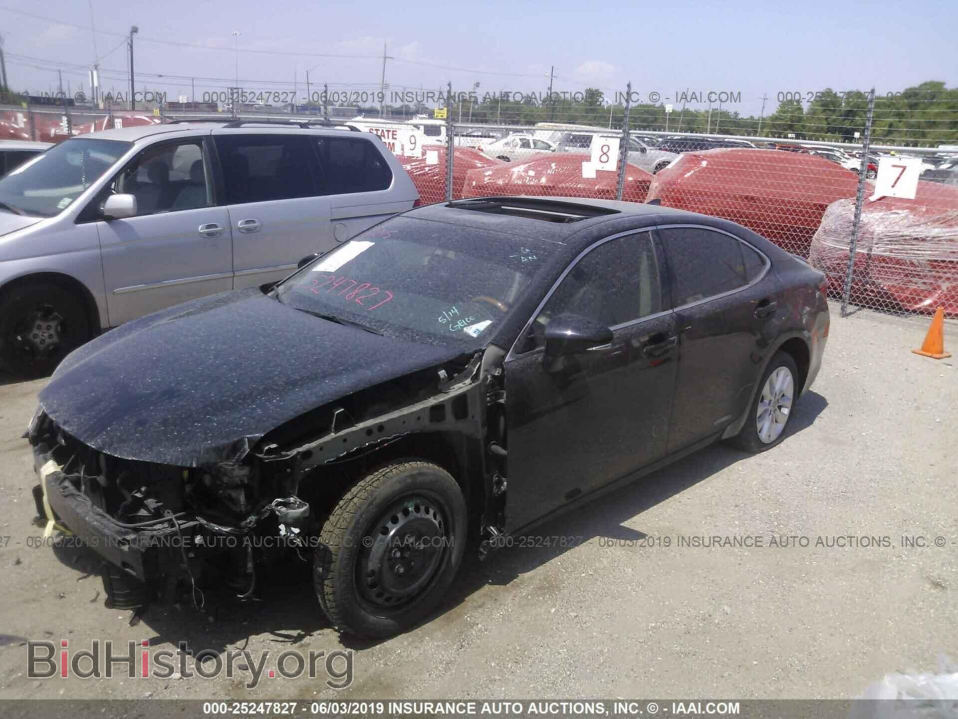 2015 LEXUS ES - VIN: JTHBW1GG2F2084186 - Фото 2